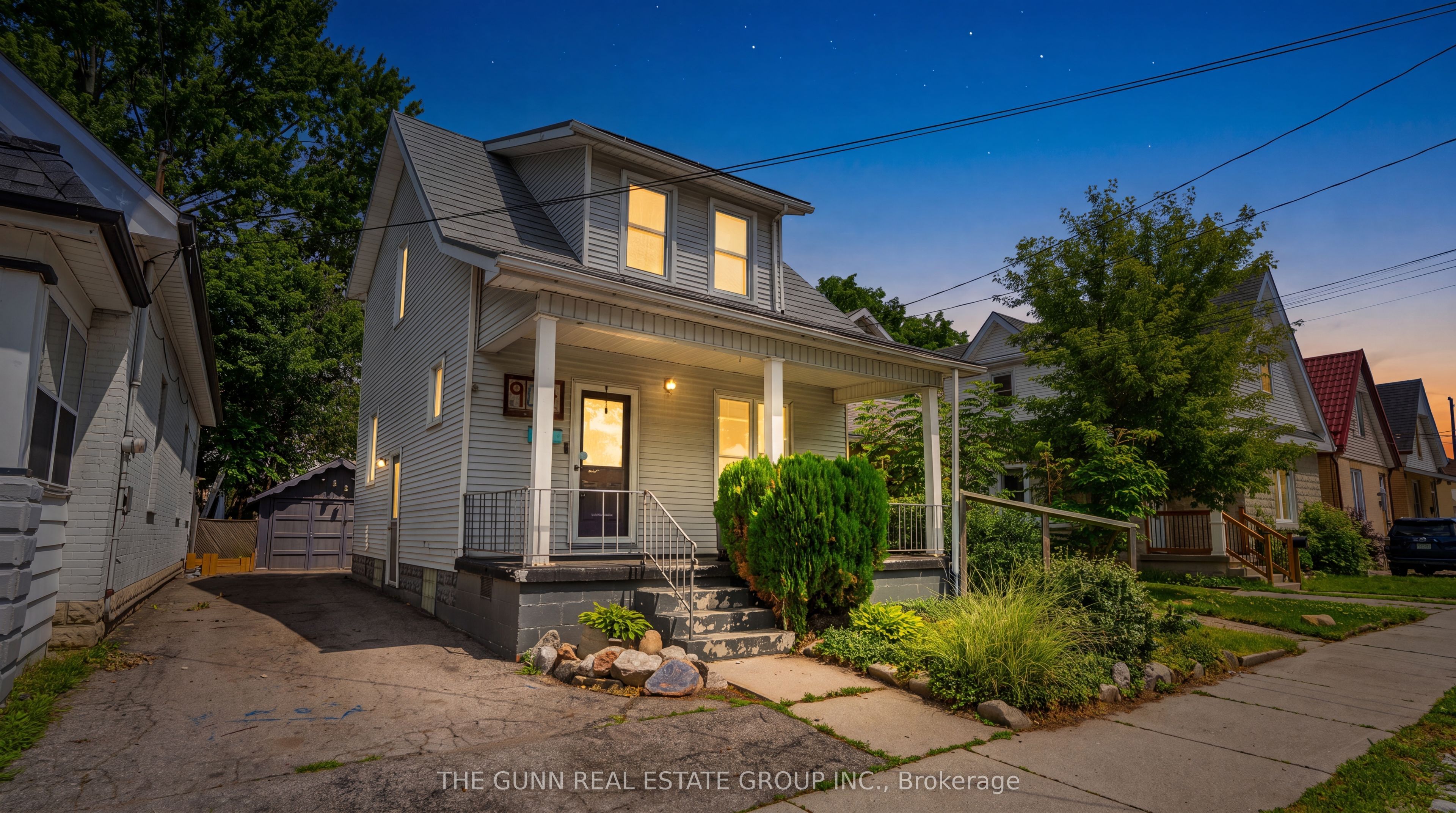 904 Dame Street, London East, ON N5Z 1M4