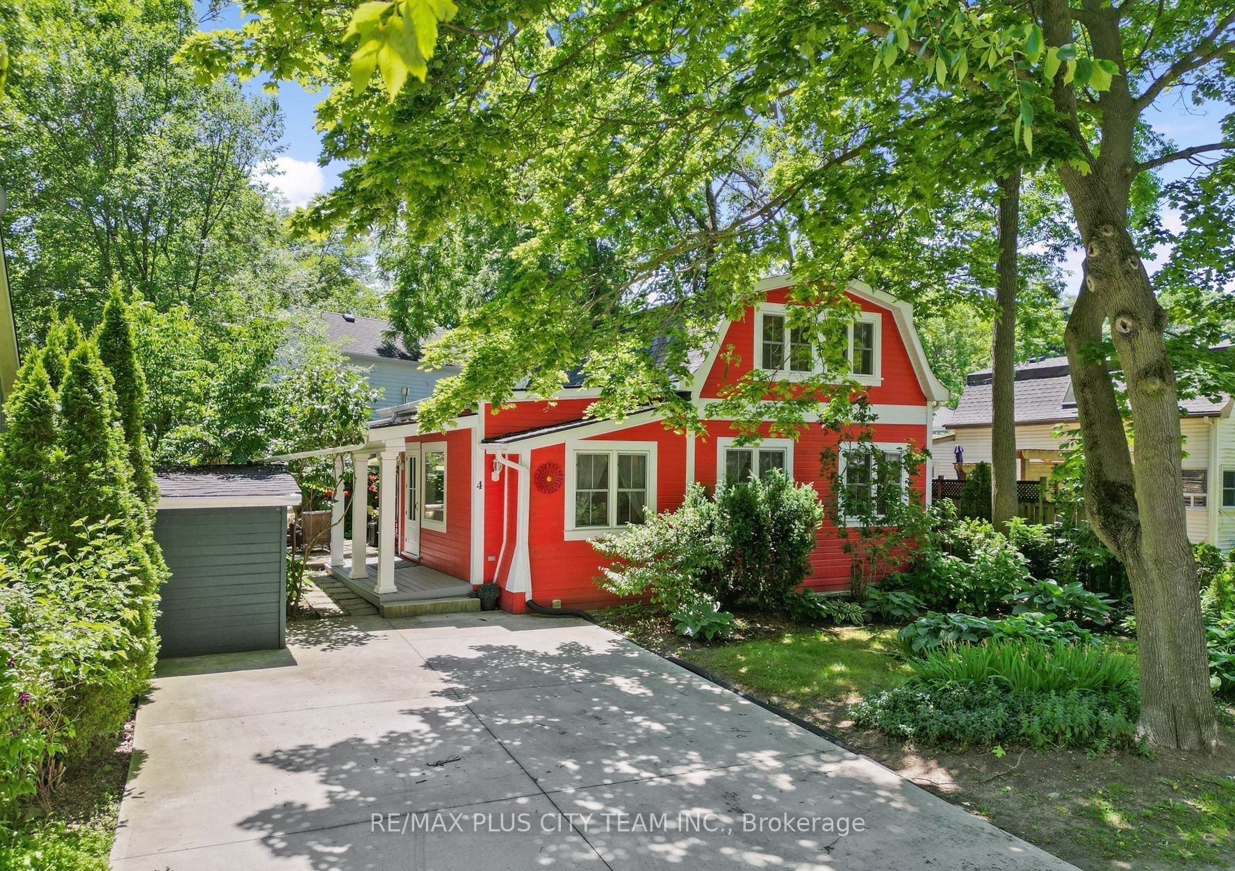 4 Wyckliffe Avenue, Niagara-on-the-Lake, ON L0S 1J0 photo 3