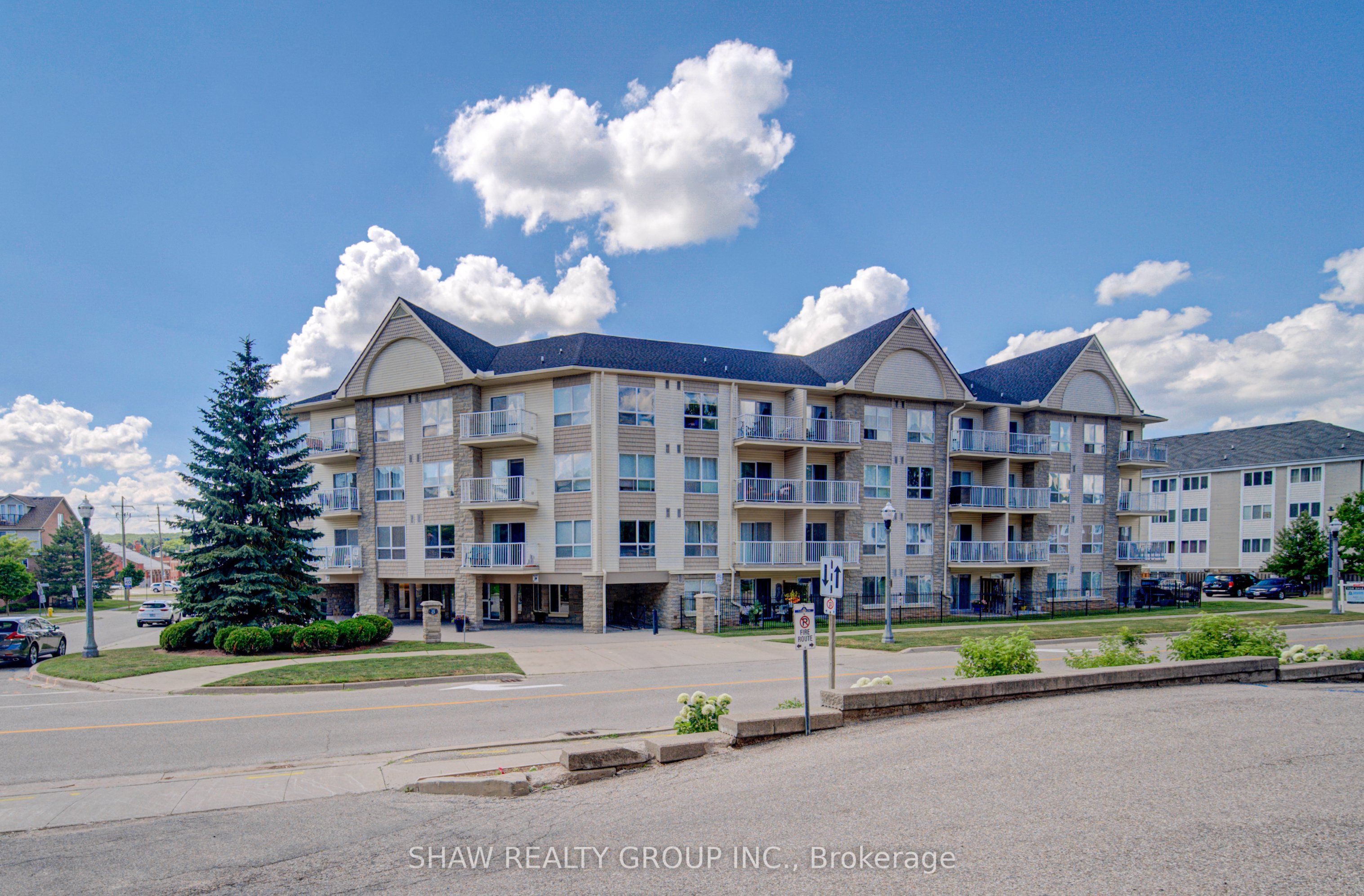 8 Harris Street 104, Cambridge, ON N1R 8R1