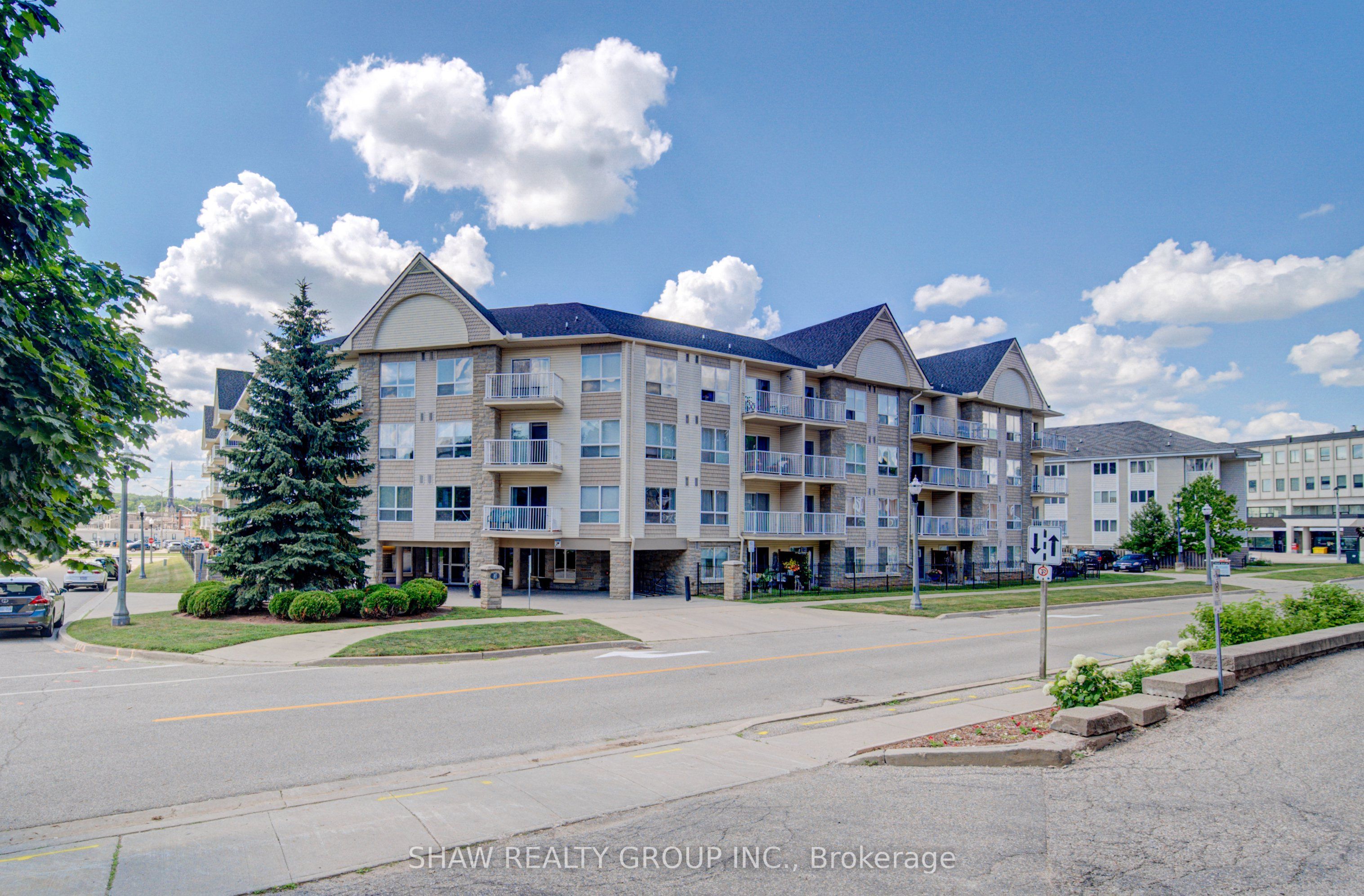 8 Harris Street 104, Cambridge, ON N1R 8R1 photo 2