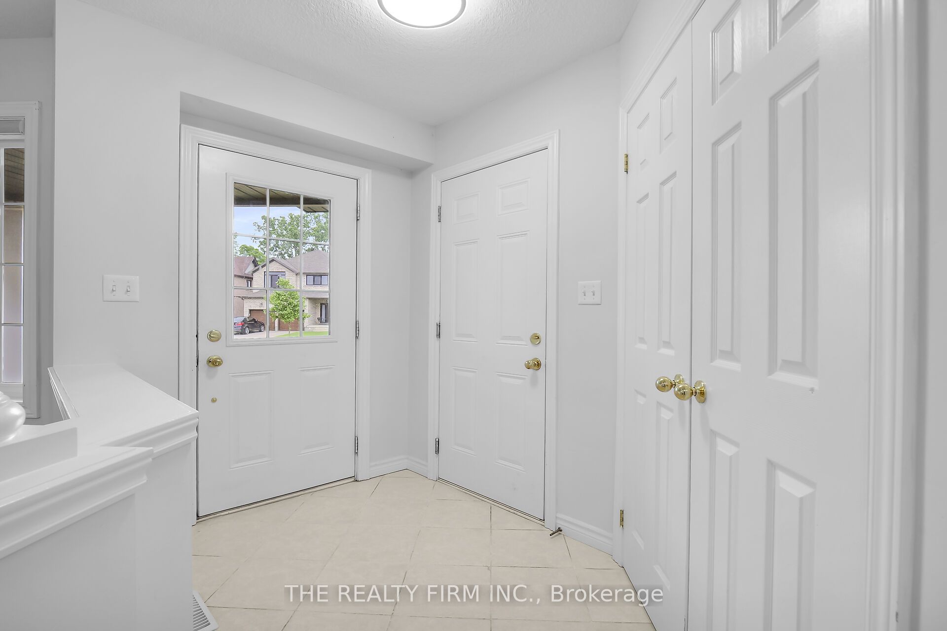 2590 Tokala Trail, London North, ON N6G 5B4 photo 4