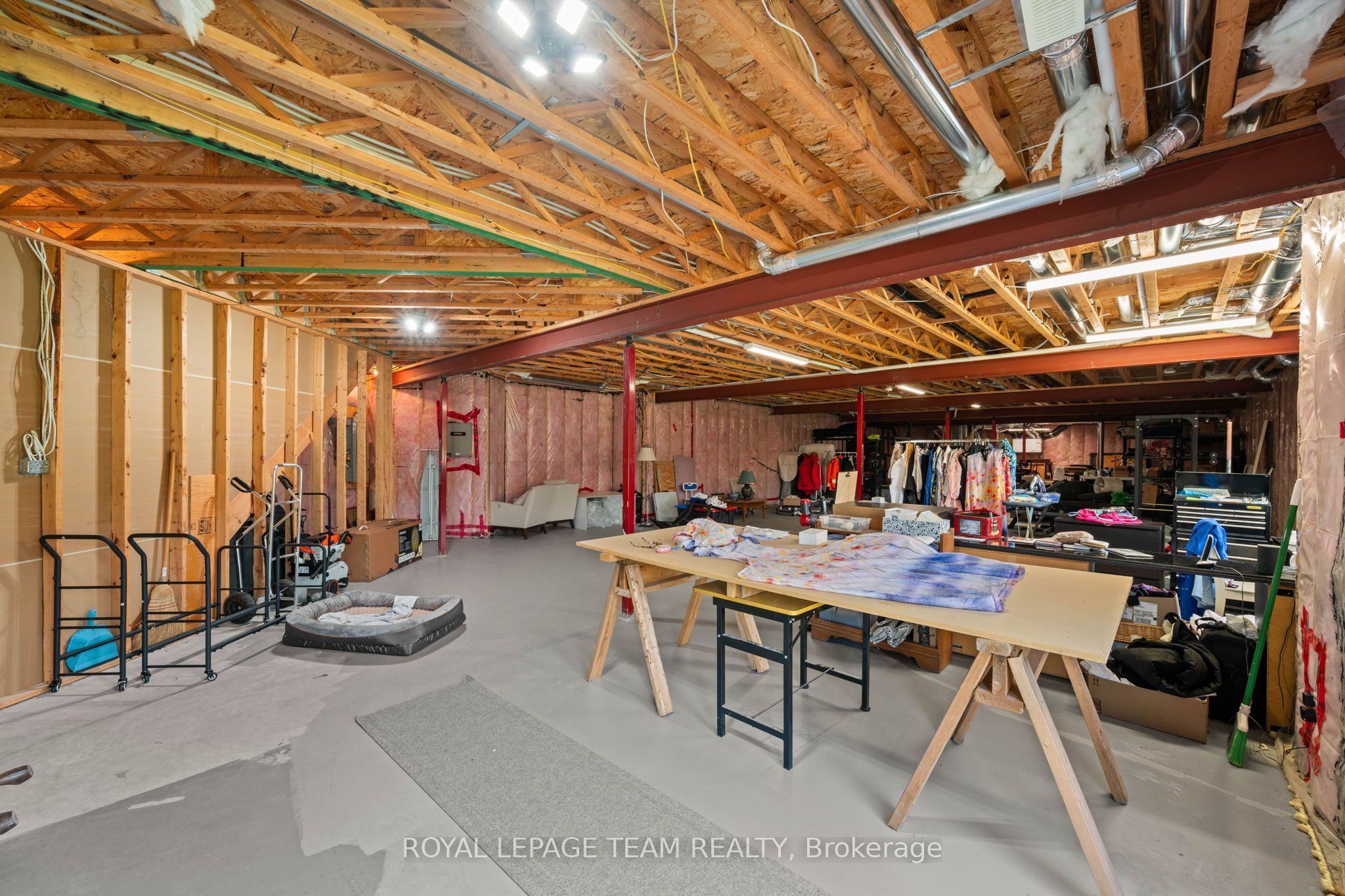 145 Barrdon Road, Carp - Huntley Ward, ON K0A 1L0