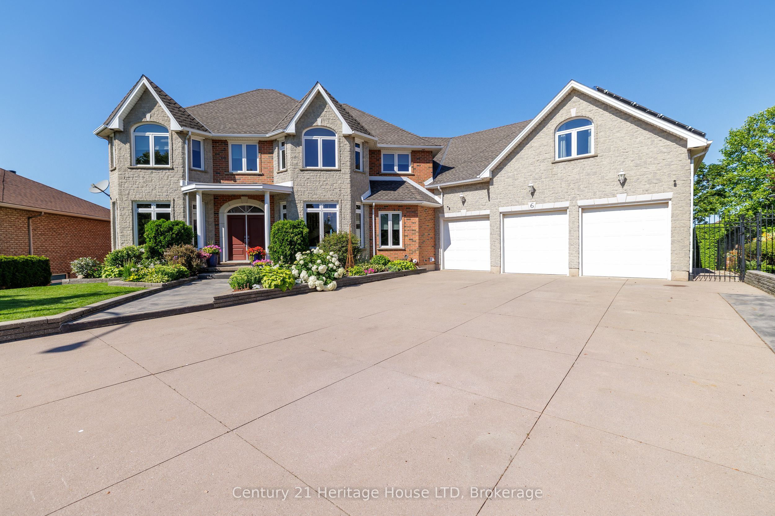 6 Jacob's Landing, Grimsby, ON L3M 5G7 photo 4