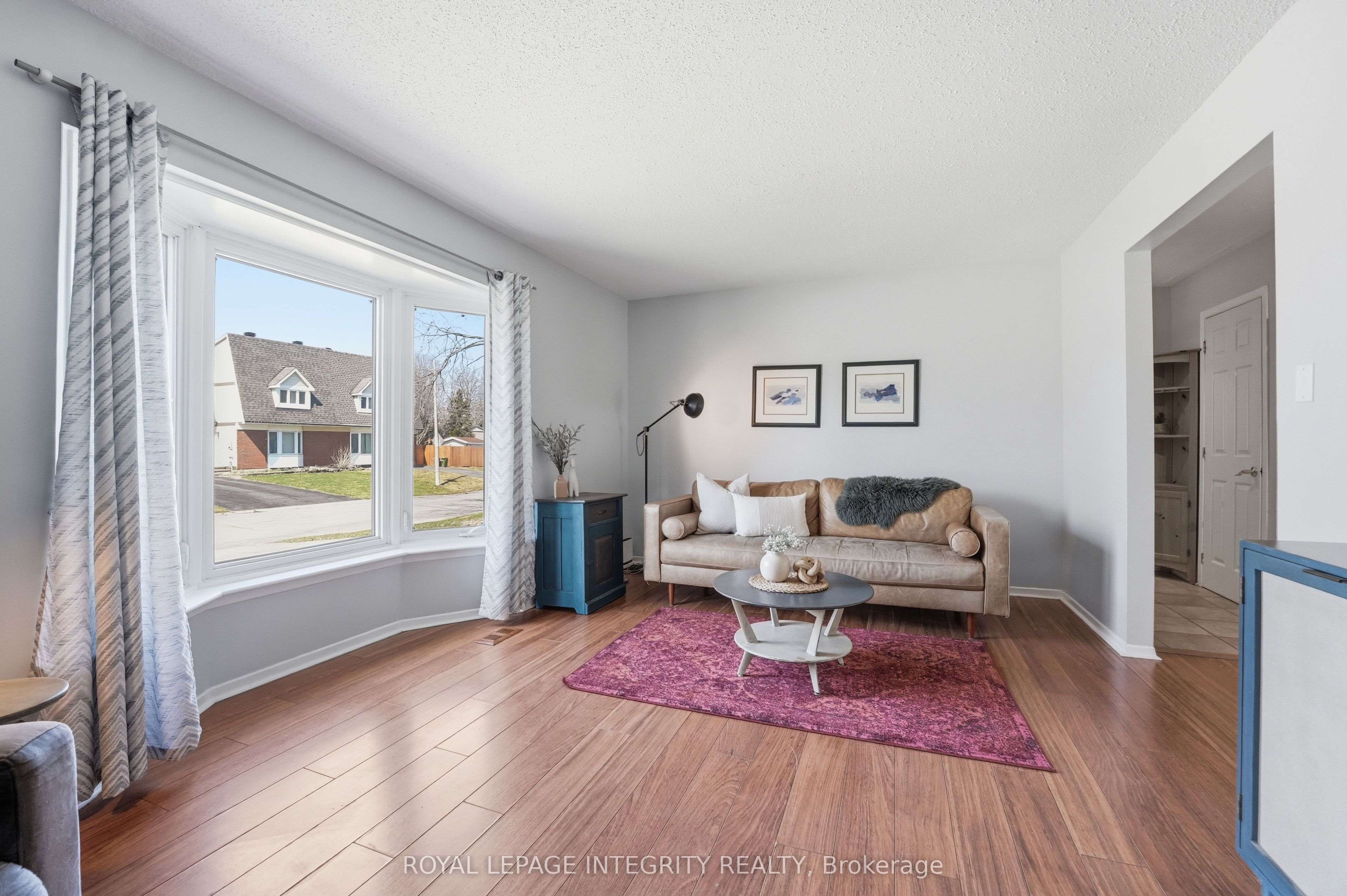 776 Vinette Crescent, Orleans - Cumberland and Area, ON K1E 1W9 photo 5