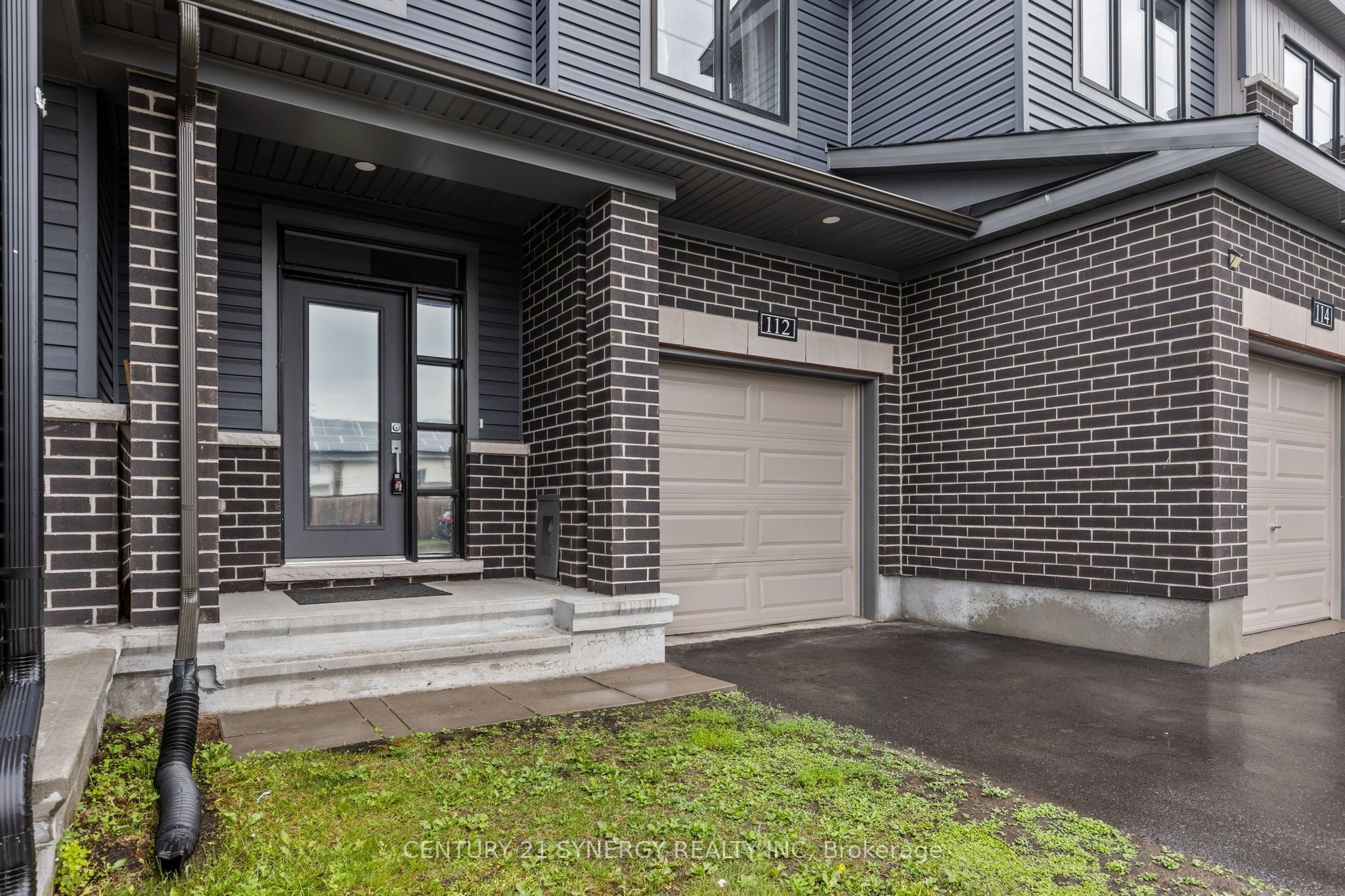 112 Attwell Private, Kanata, ON K2K 0P6 photo 3