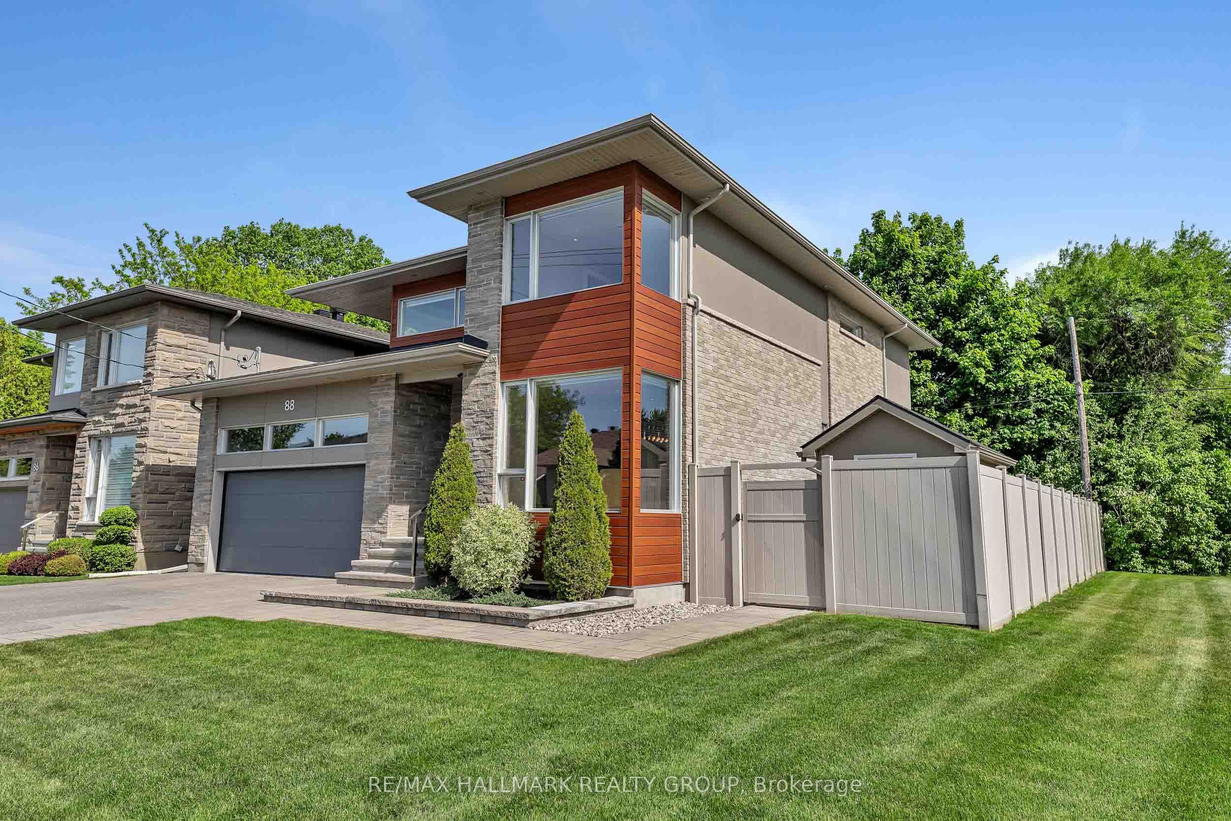 88 Withrow Avenue, Meadowlands - Crestview and Area, ON K2G 2J3 photo 3