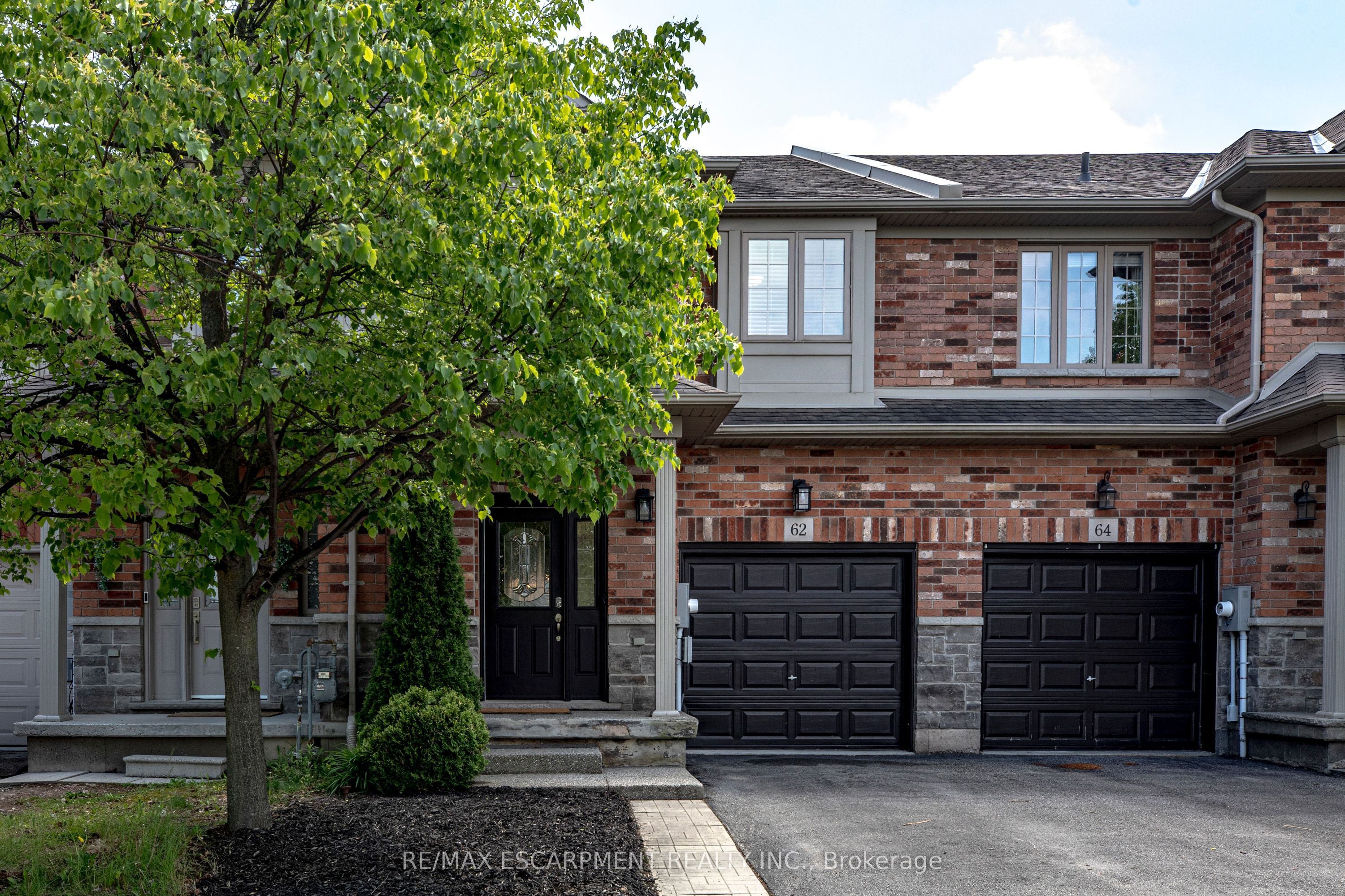 62 Fall Fair Way, Hamilton, ON L0R 1C0 photo 2