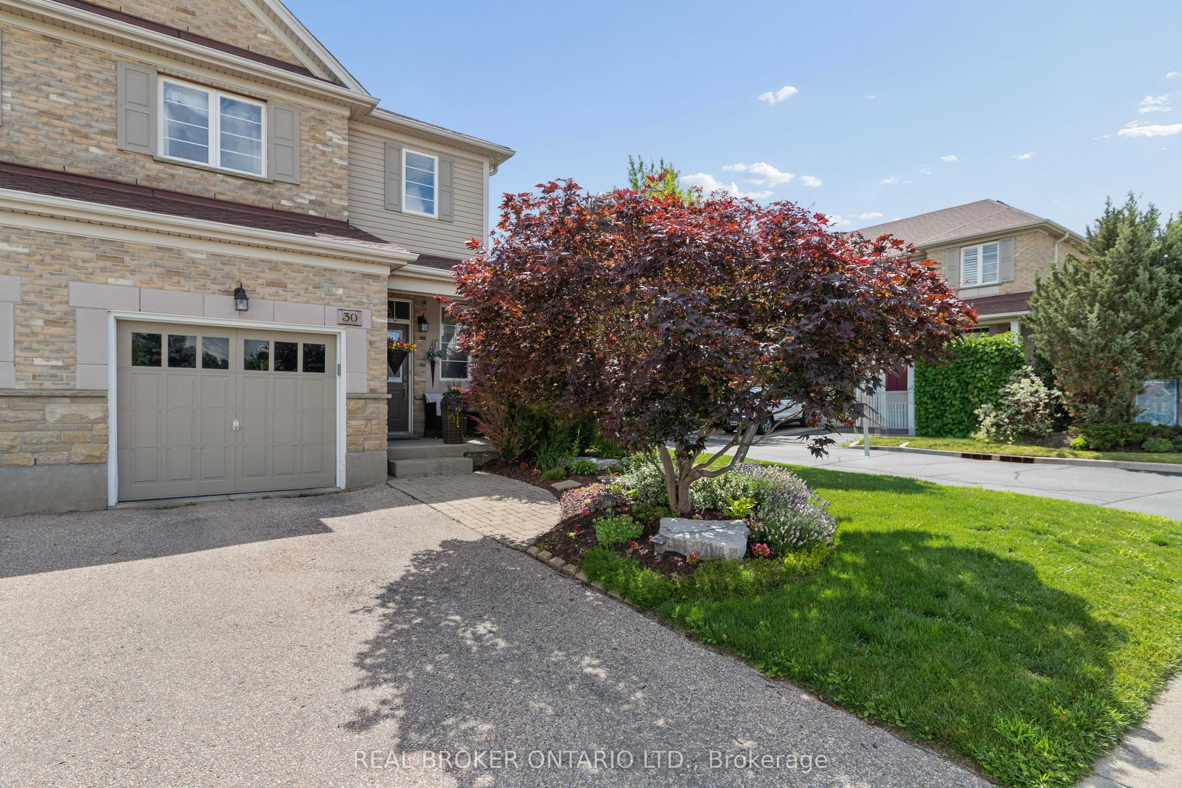 30 Doon Mills Drive, Kitchener, ON N2P 2W9 photo 2