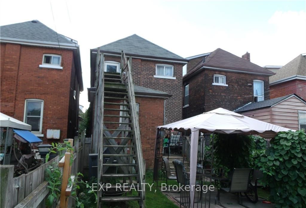 47 Nightingale Street, Hamilton, ON L8L 1R7 photo 2