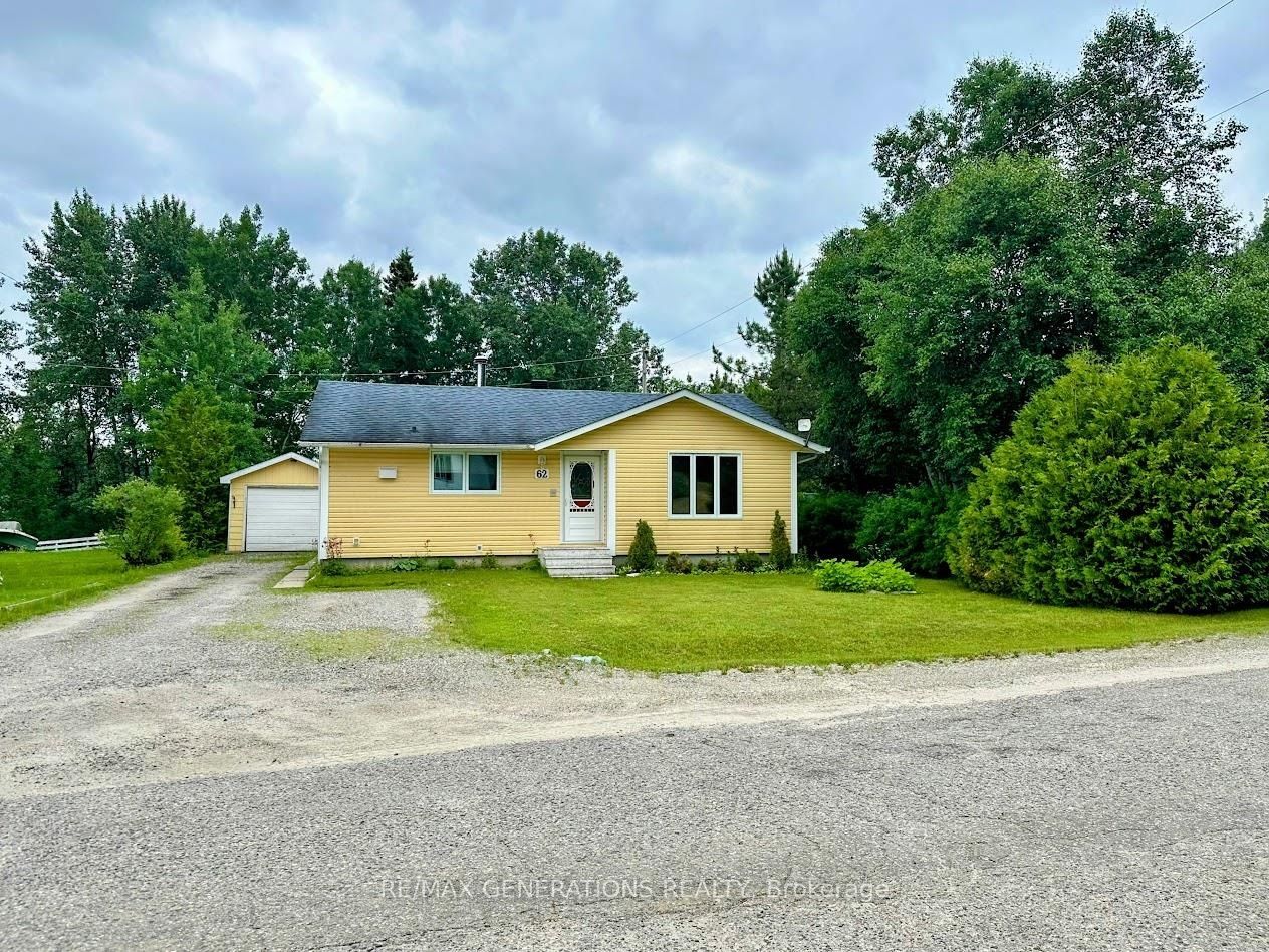 62 Redwing Avenue, Manitouwadge, ON P0T 2C0