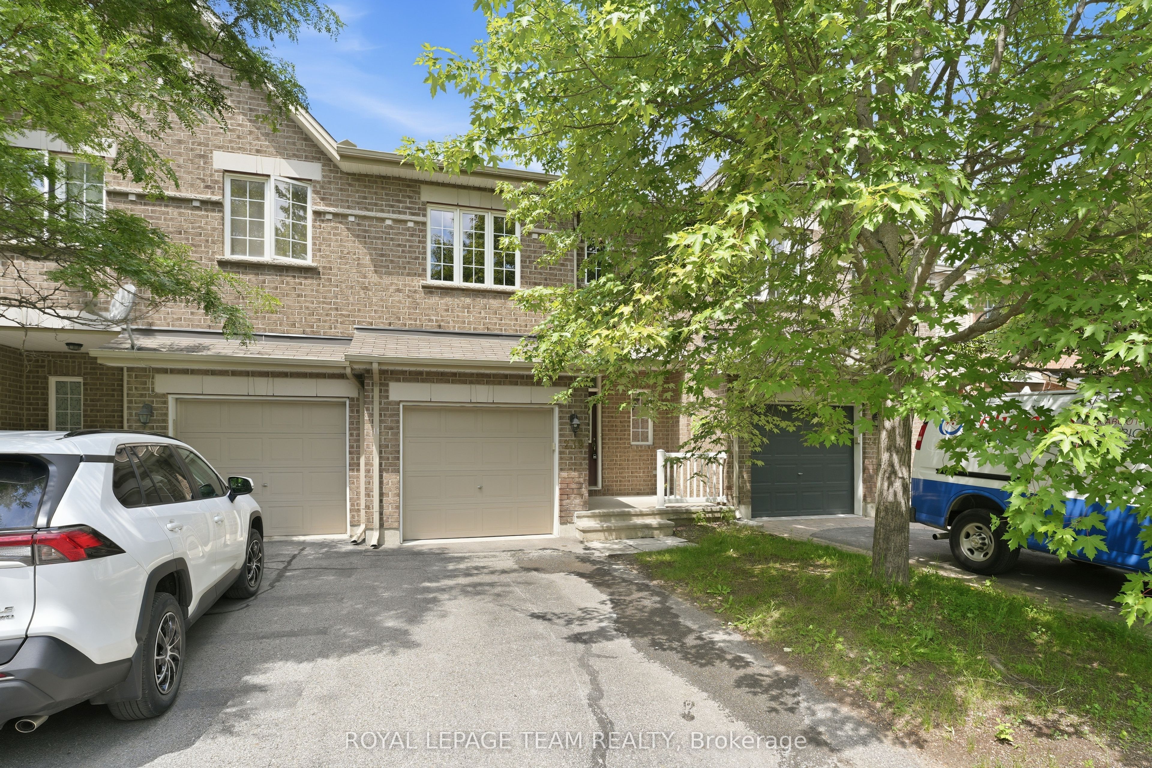 239 Tandalee Crescent, Kanata, ON K2M 0A2 photo 2