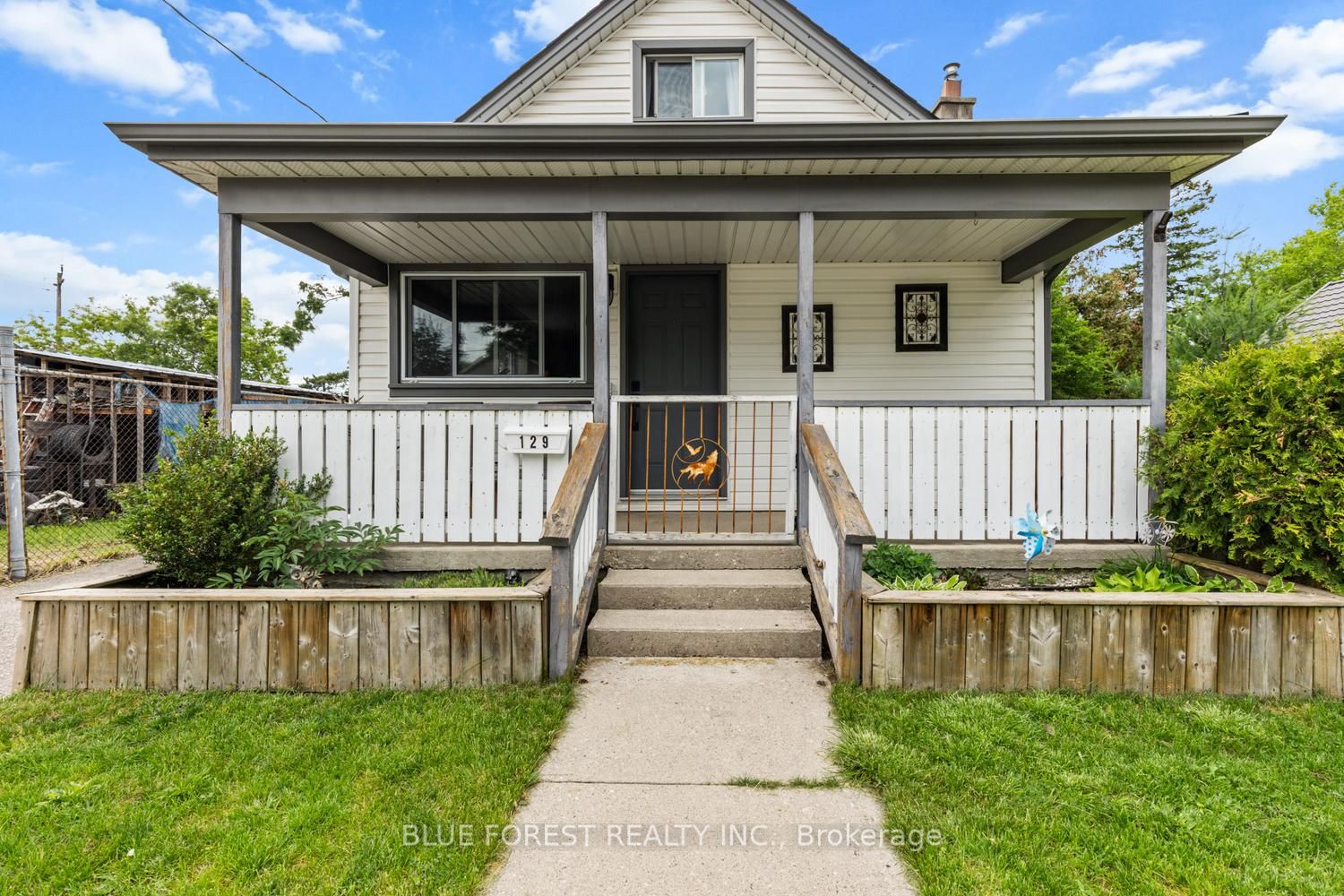 129 Giles Street, London East, ON N5Z 2V8 photo 3