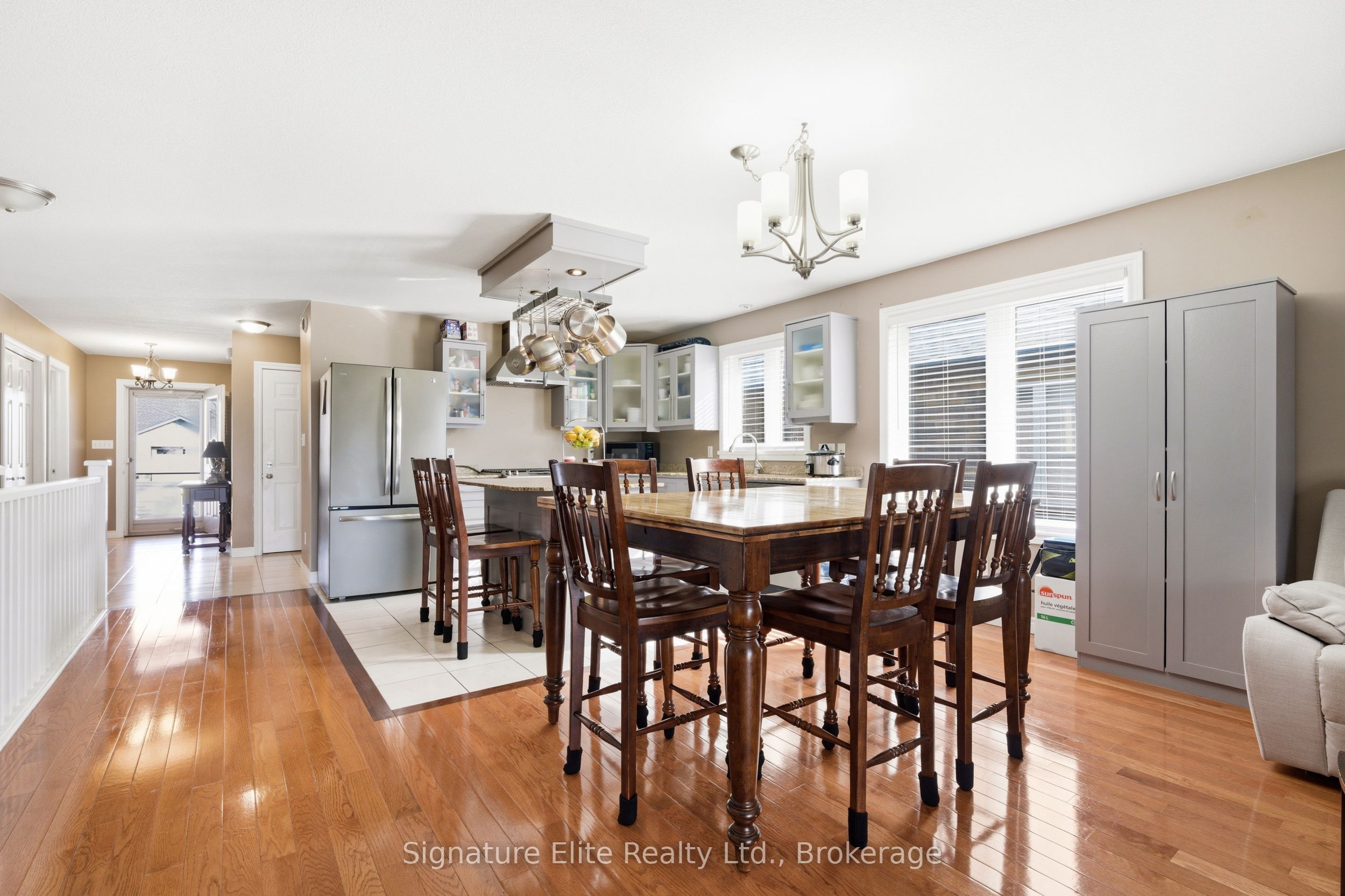 105 Milton Seiler Crescent, Minto, ON N0G 2P0 photo 4