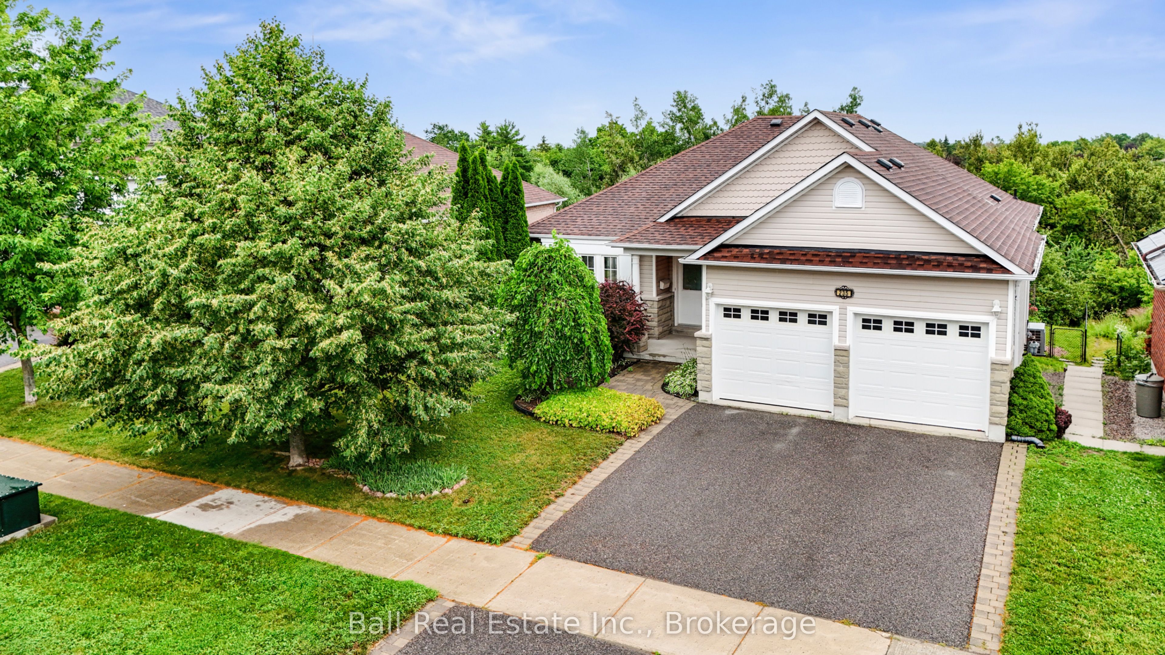235 Evans Drive, Peterborough, ON K9H 7S6 photo 2