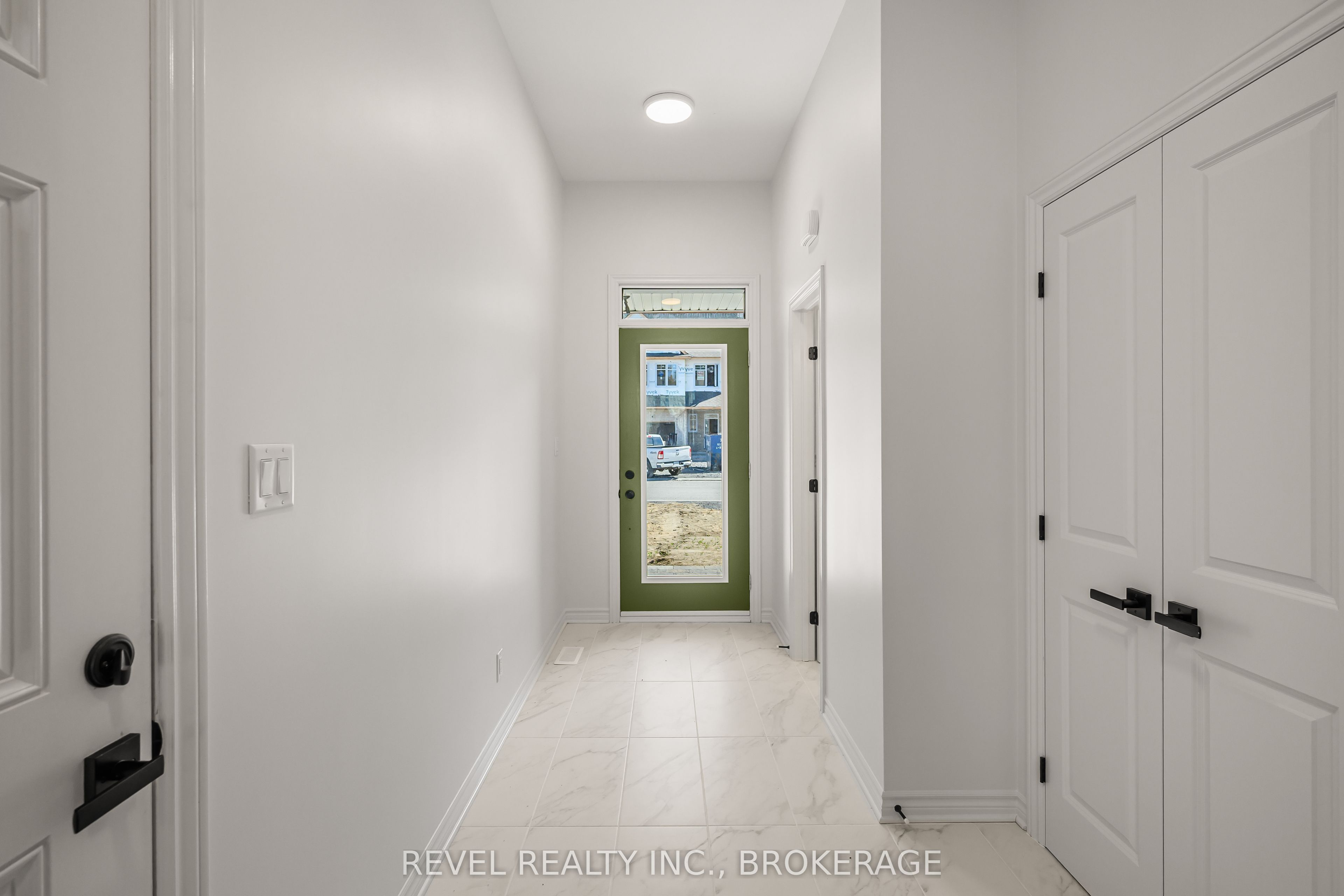 332 Dockside Drive, Kingston, ON K7K 0L6 photo 3