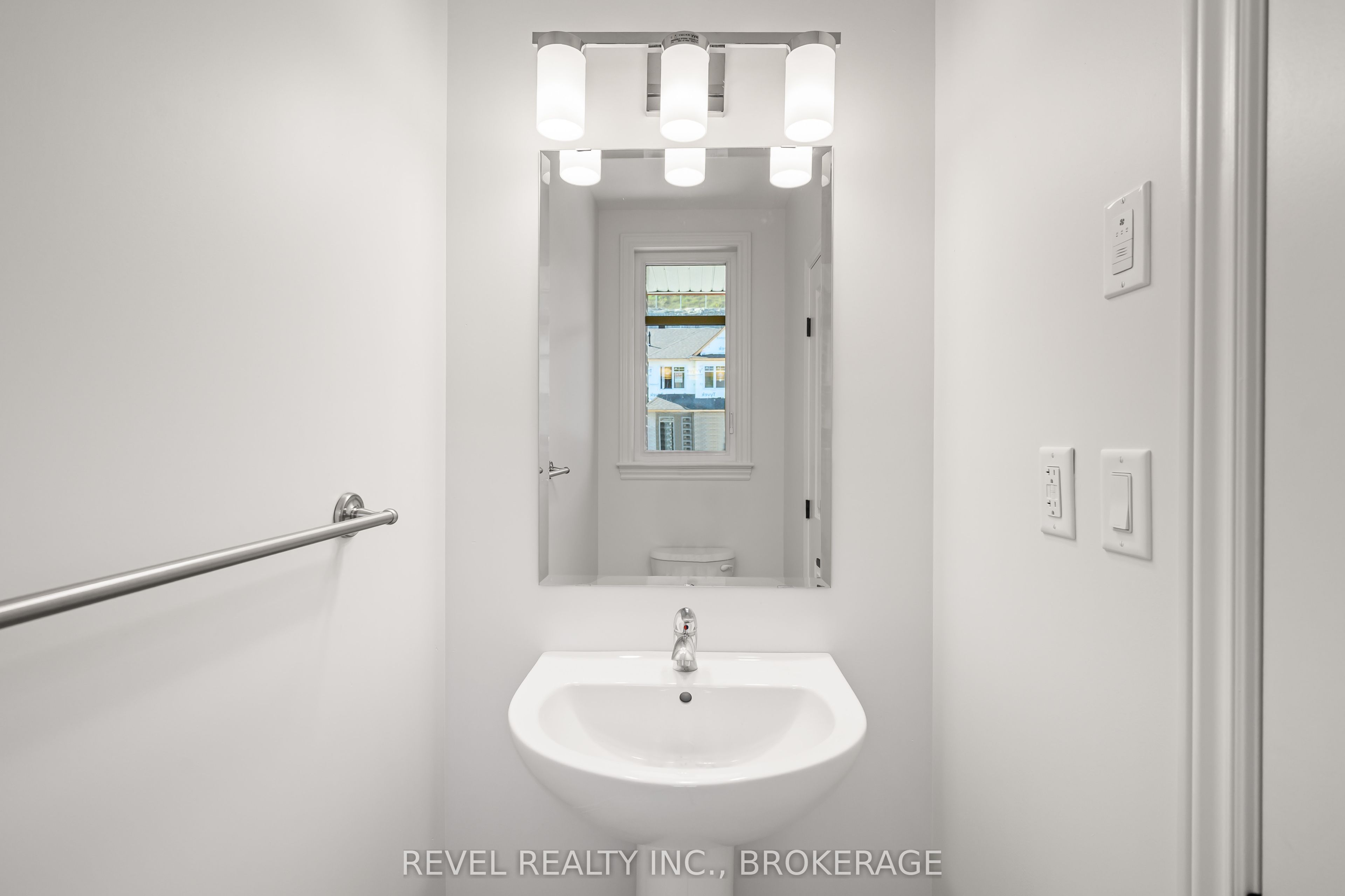 332 Dockside Drive, Kingston, ON K7K 0L6 photo 4