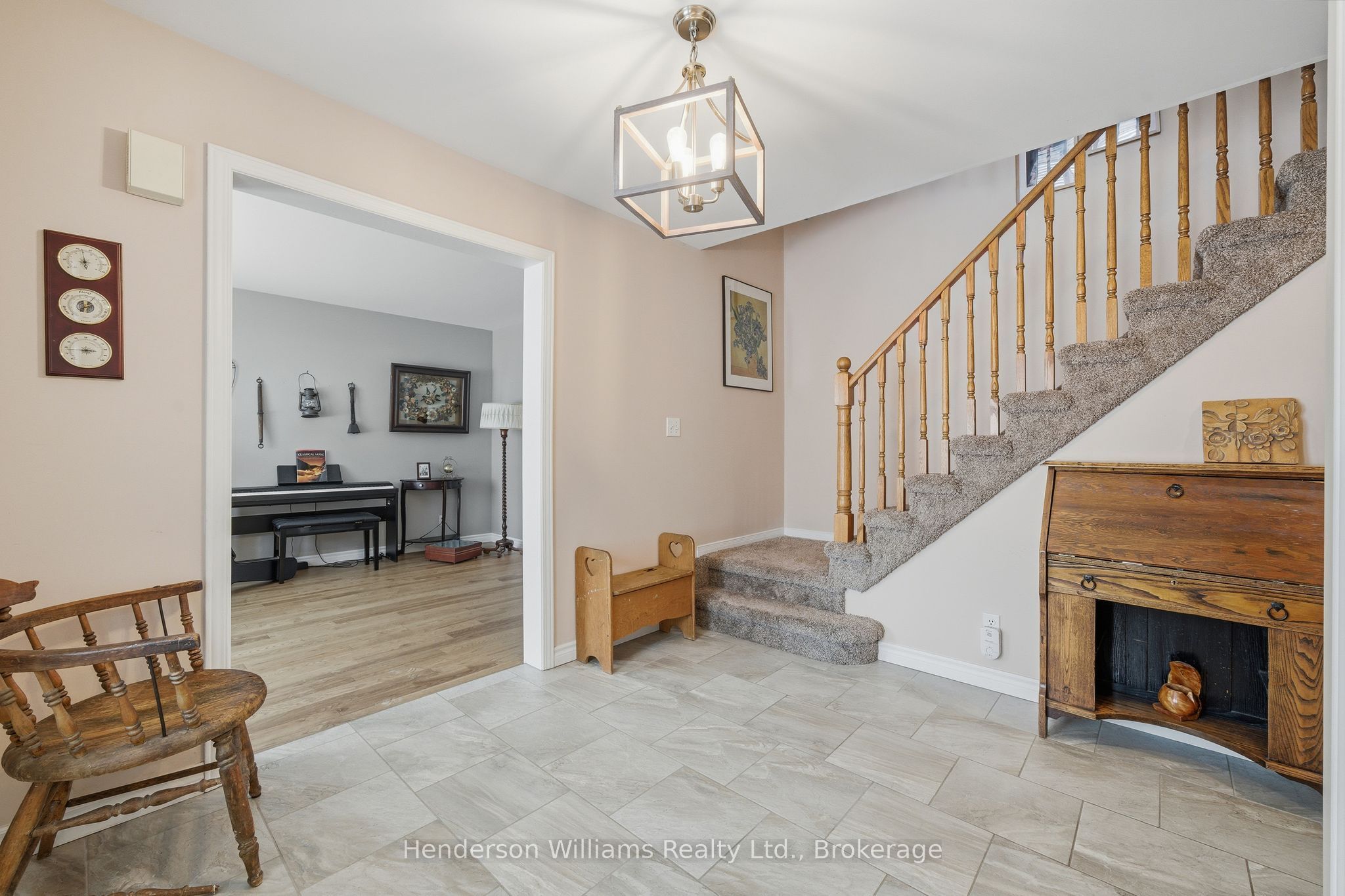 42 Forchuk Crescent, Quinte West, ON K8V 6N2 photo 4
