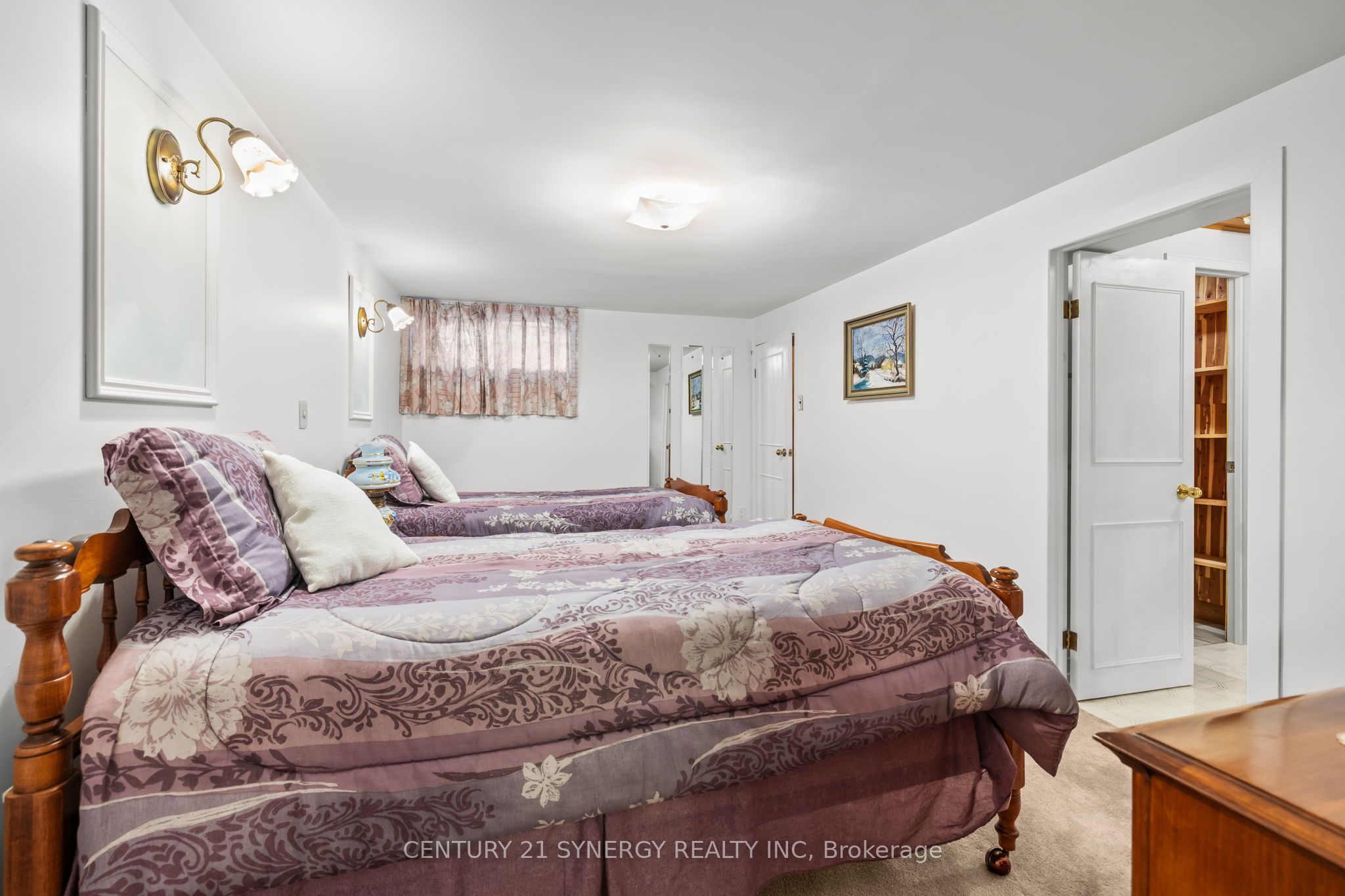 2201 Haig Drive, Elmvale Acres and Area, ON K1G 2L3