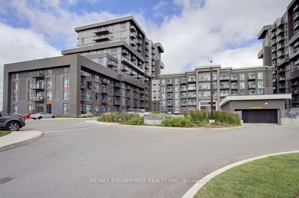 450 Dundas Street E 110, Hamilton, ON L8B 0L7
