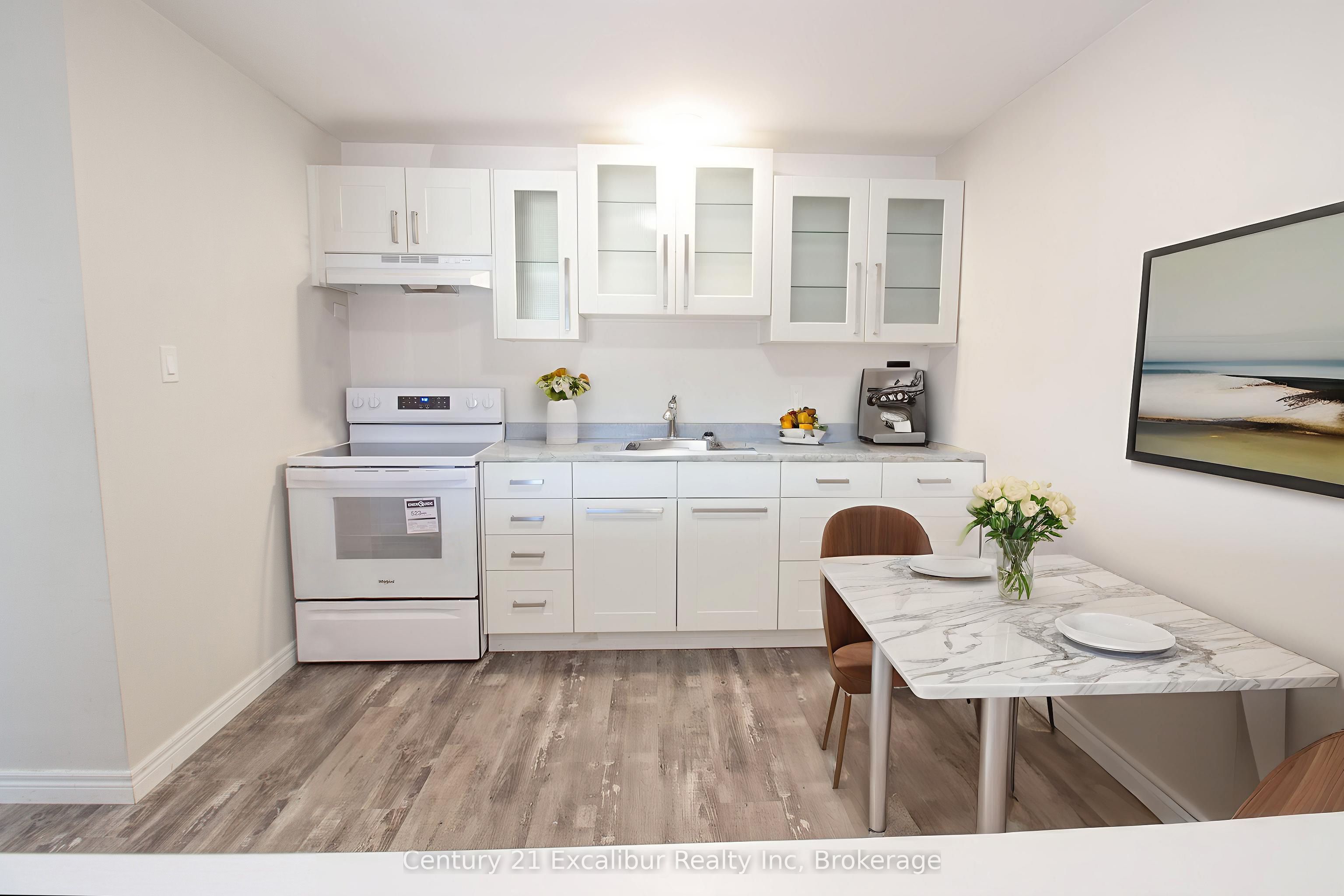 320 Queen Street E 16, Centre Wellington, ON N1M 1T4 photo 2