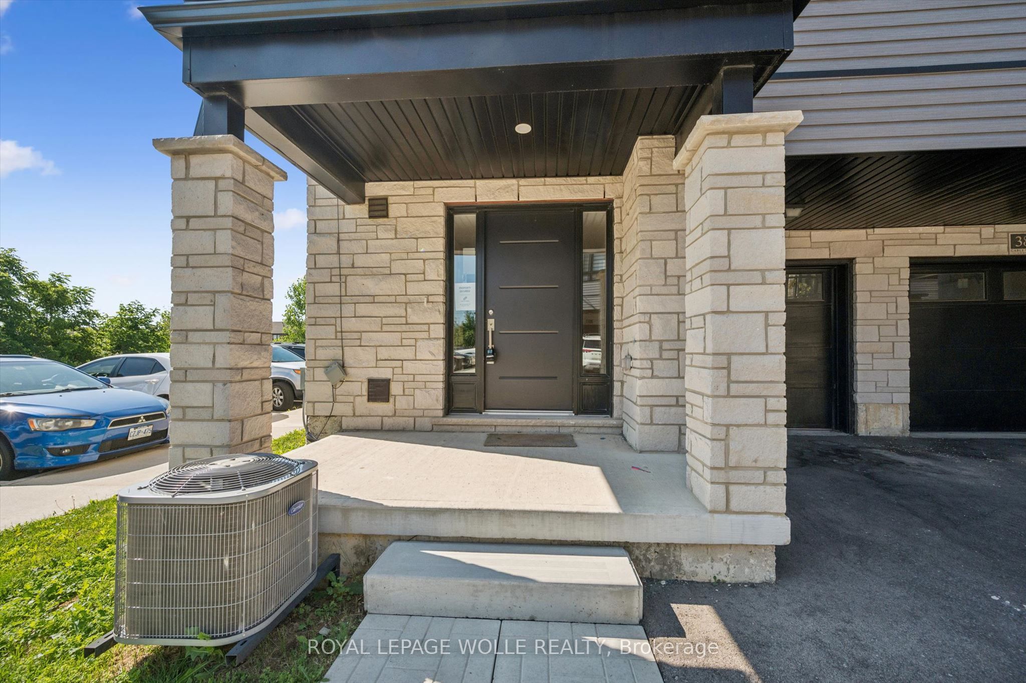 51 Sparrow Avenue 37, Cambridge, ON N1T 0E5 photo 2