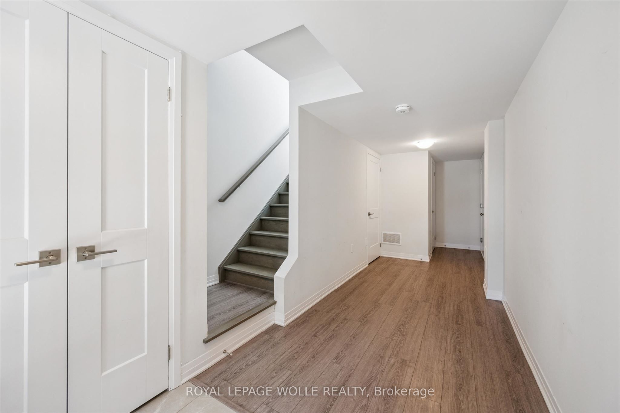 51 Sparrow Avenue 37, Cambridge, ON N1T 0E5 photo 4
