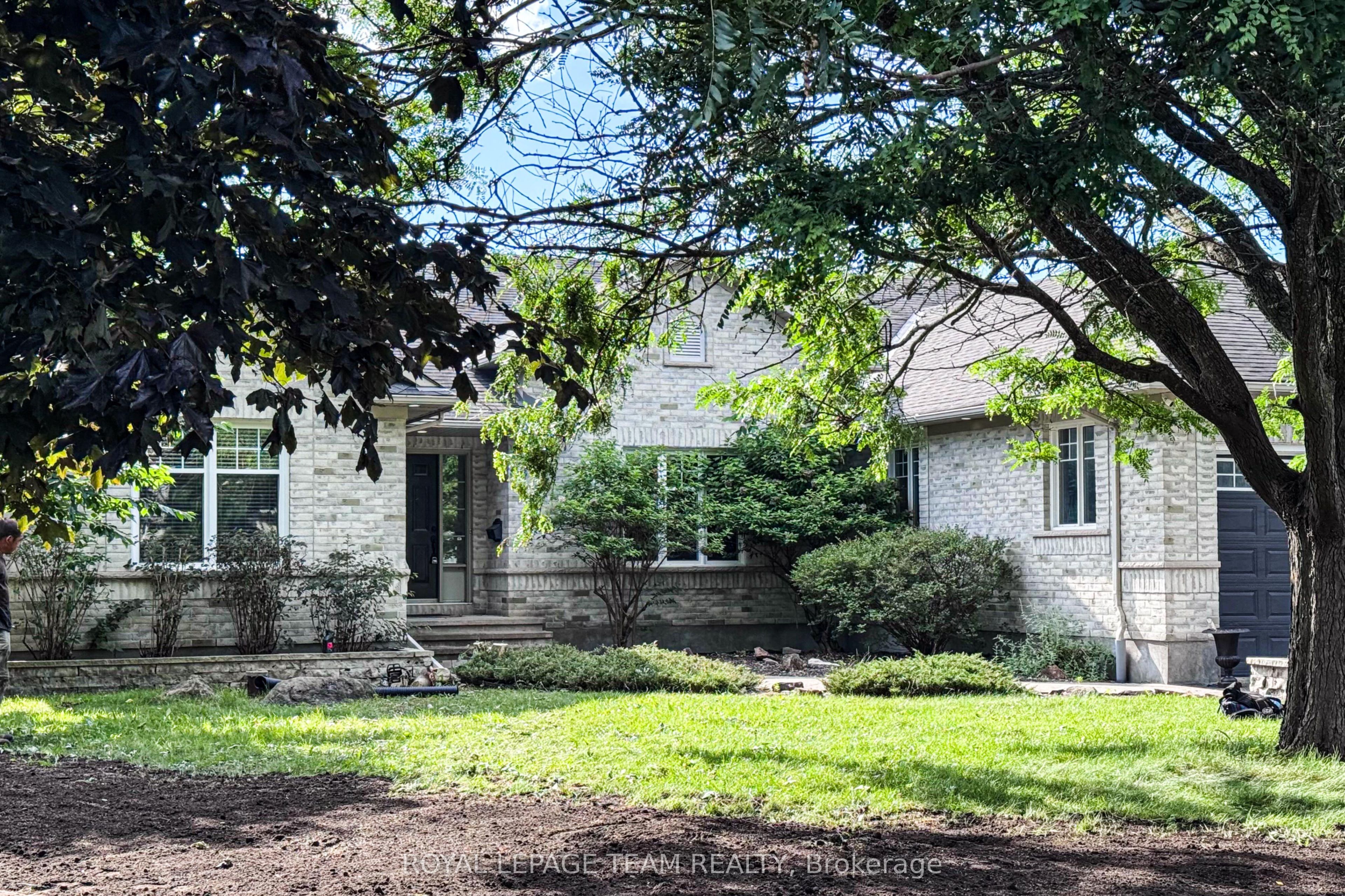 1120 Lena Avenue, Manotick - Kars - Rideau Twp and Area, ON K4M 1G2