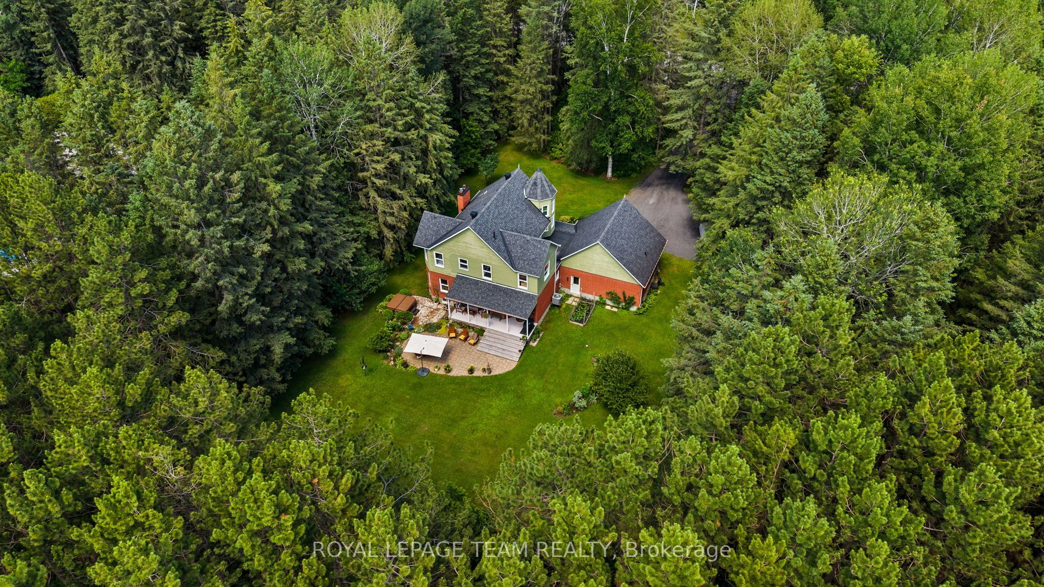 28 Kimini Drive, Stittsville - Munster - Richmond, ON K2S 1S6 photo 4