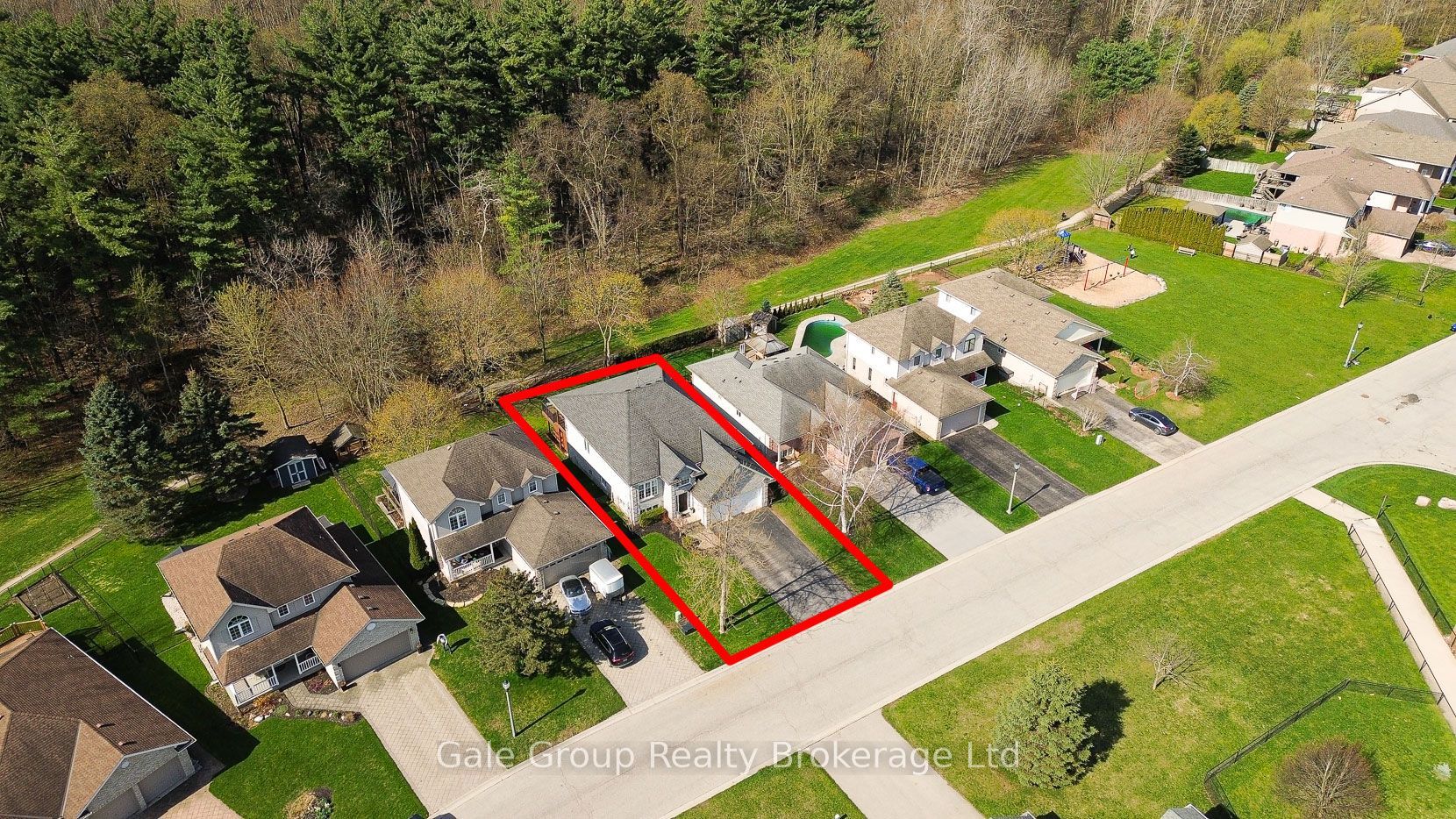 89 Woodvale Drive, Thames Centre, ON N0L 1G3 photo 4