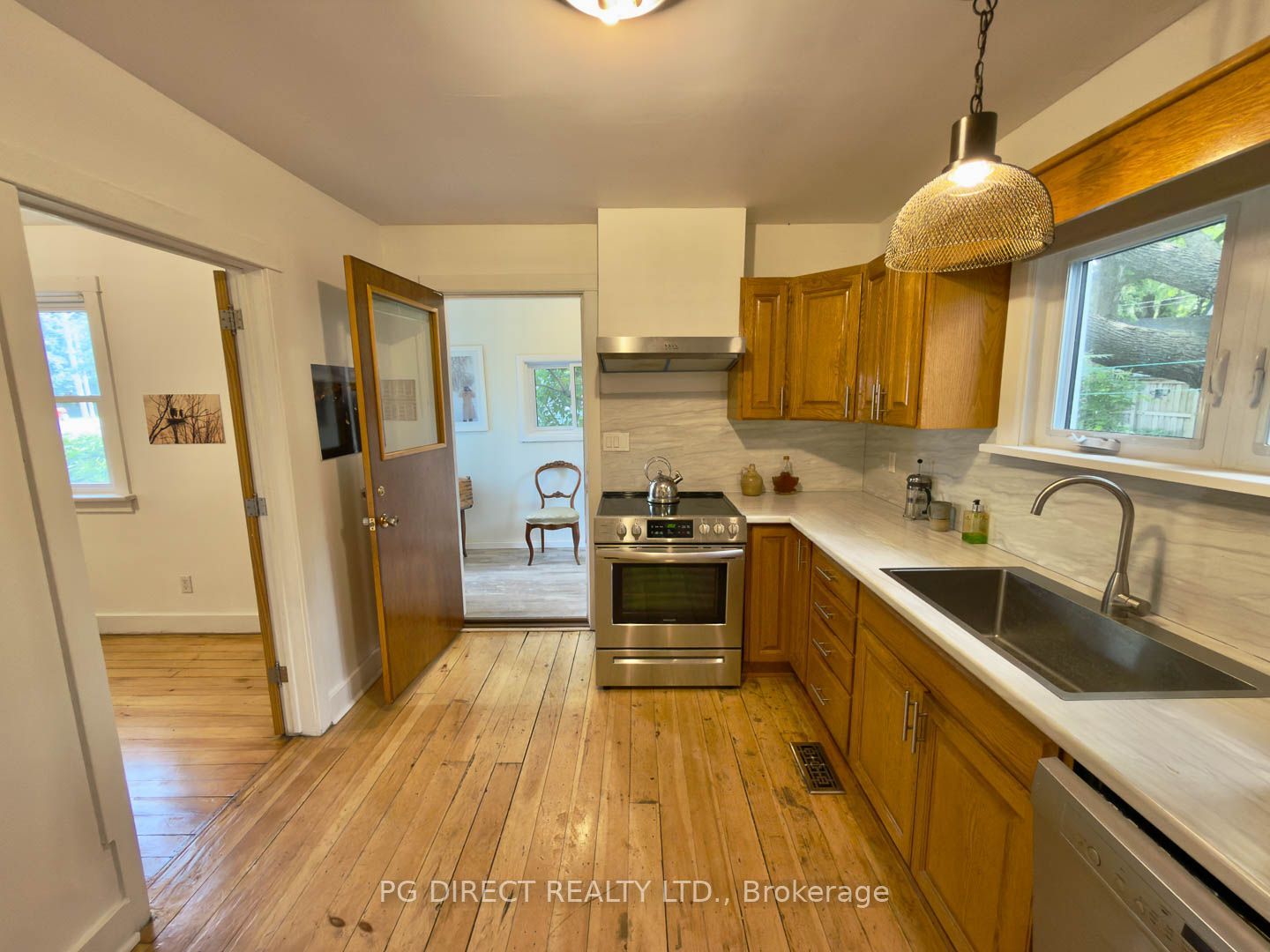 4 Chapel Street, Prince Edward County, ON K0K 2T0 photo 4