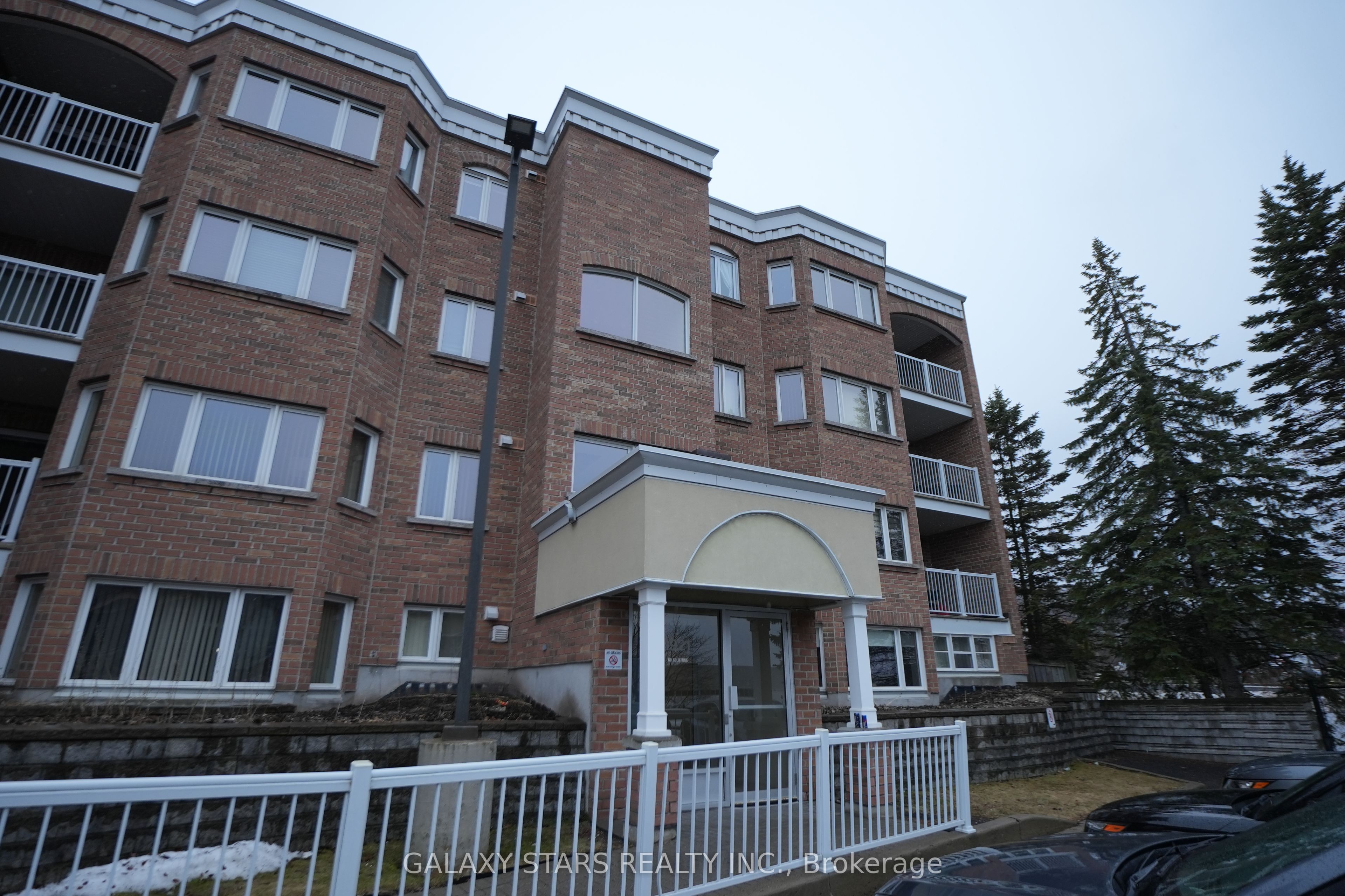 1921 St.Joseph Boulevard 103, Orleans - Convent Glen and Area, ON K1C 0A3