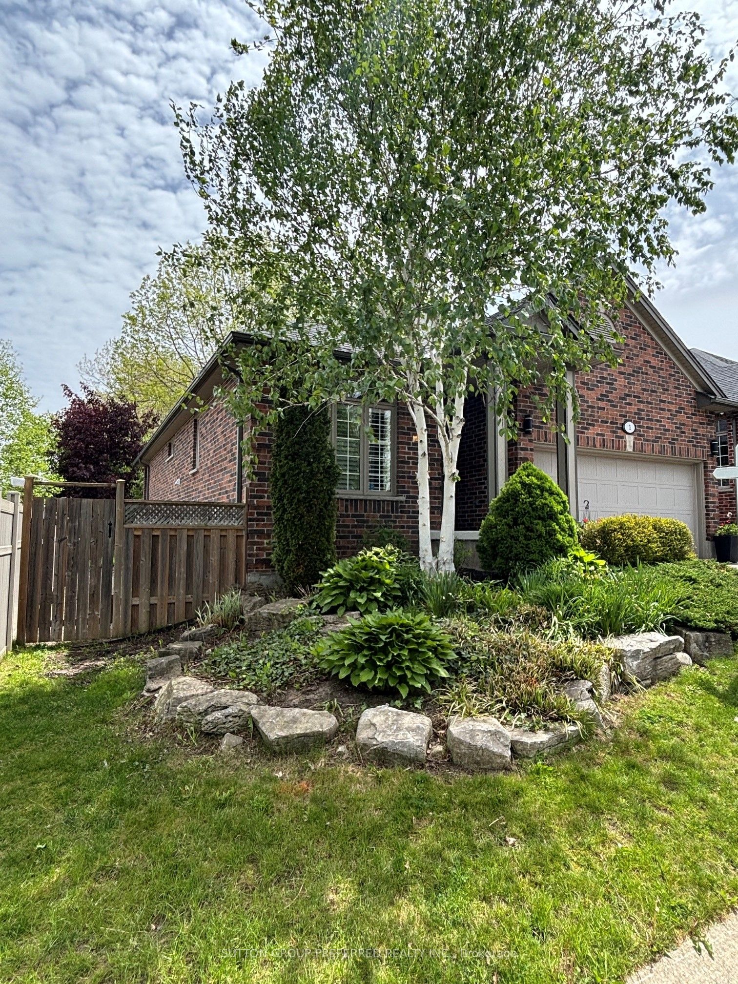 1617 Shore Road 1, London South, ON N6K 5C3 photo 2