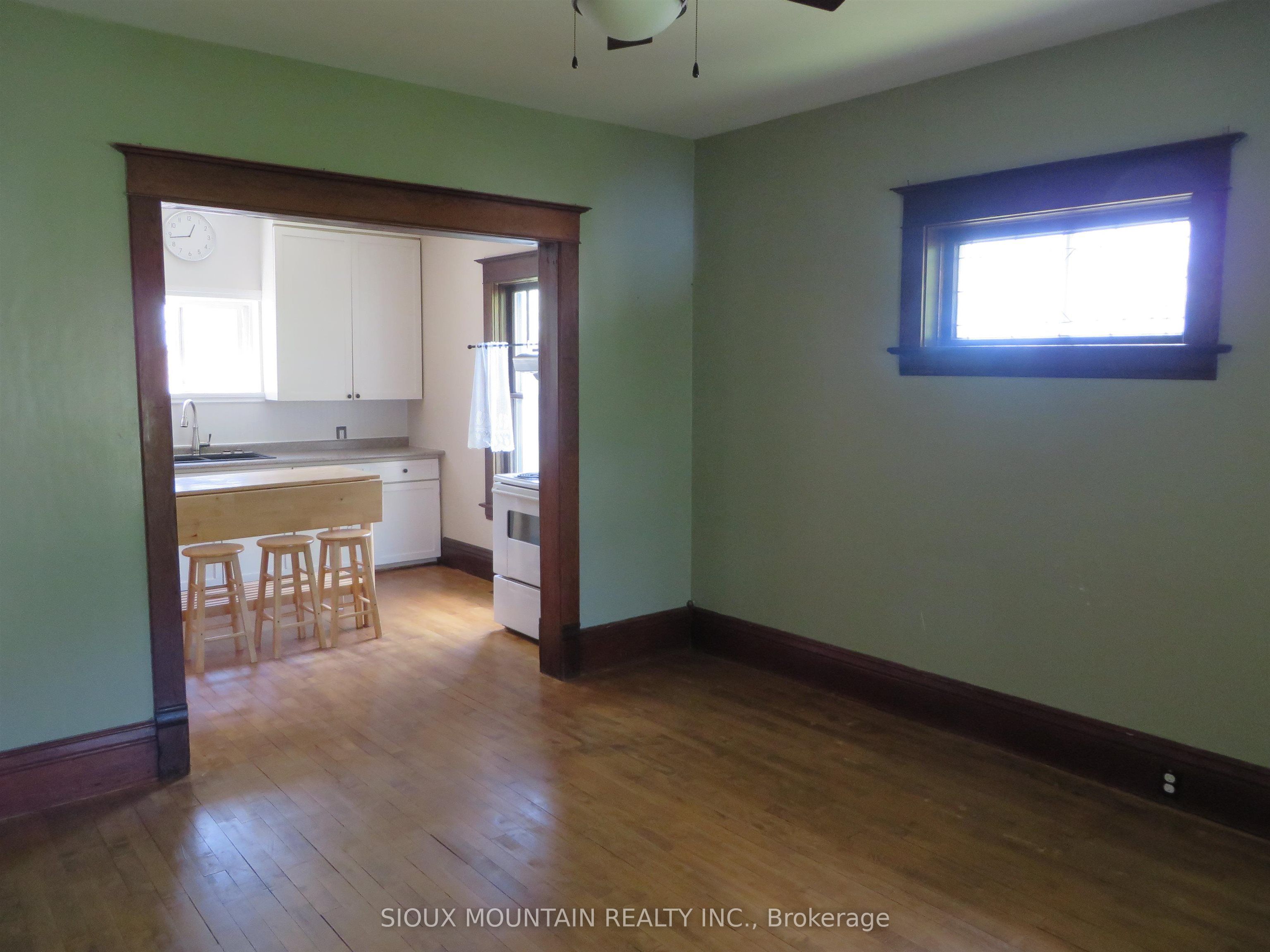 29 King Street, Sioux Lookout, ON P8T 1J6 photo 3