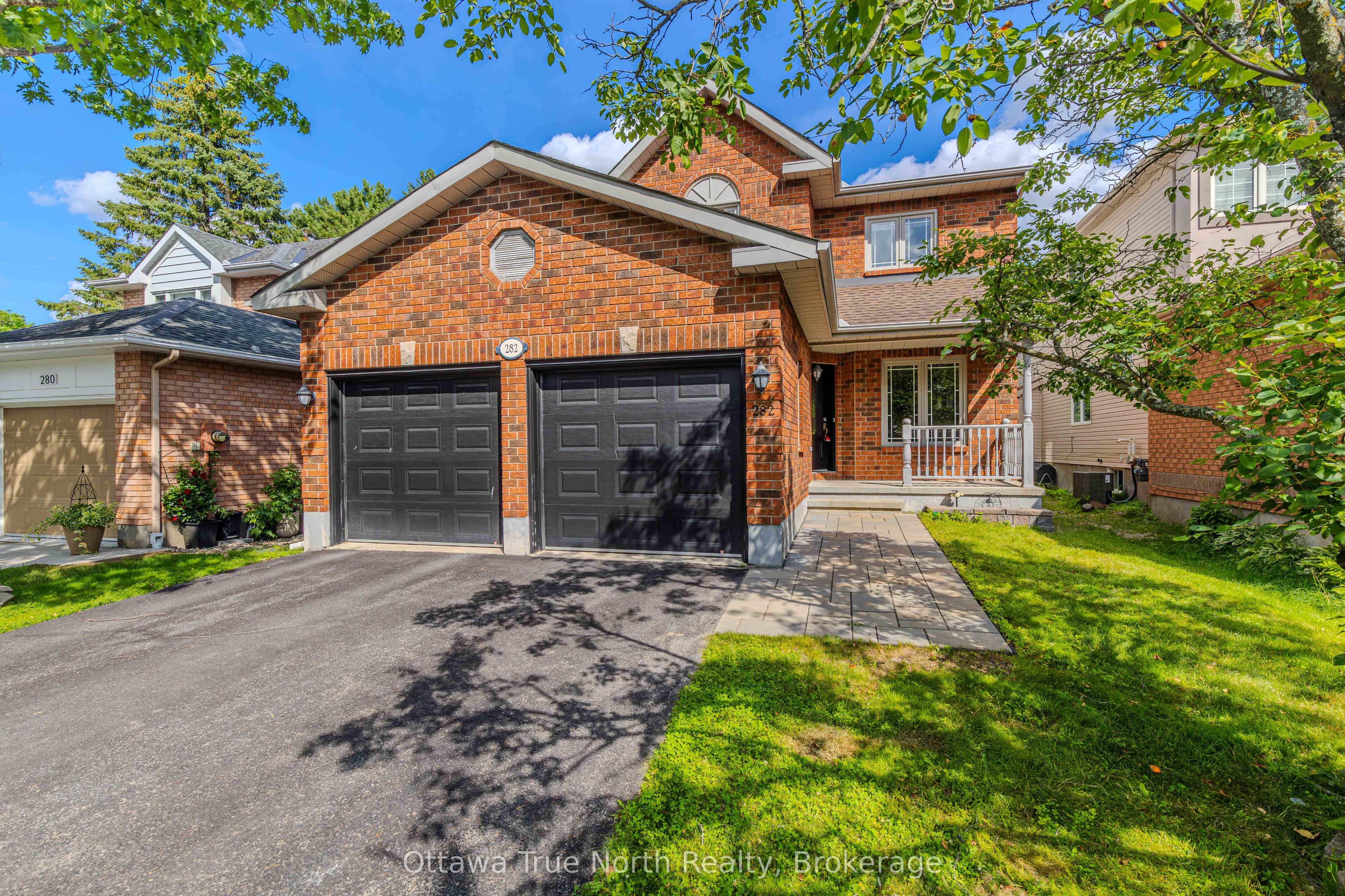 282 Knudson Drive, Kanata, ON K2K 2N8 photo 2
