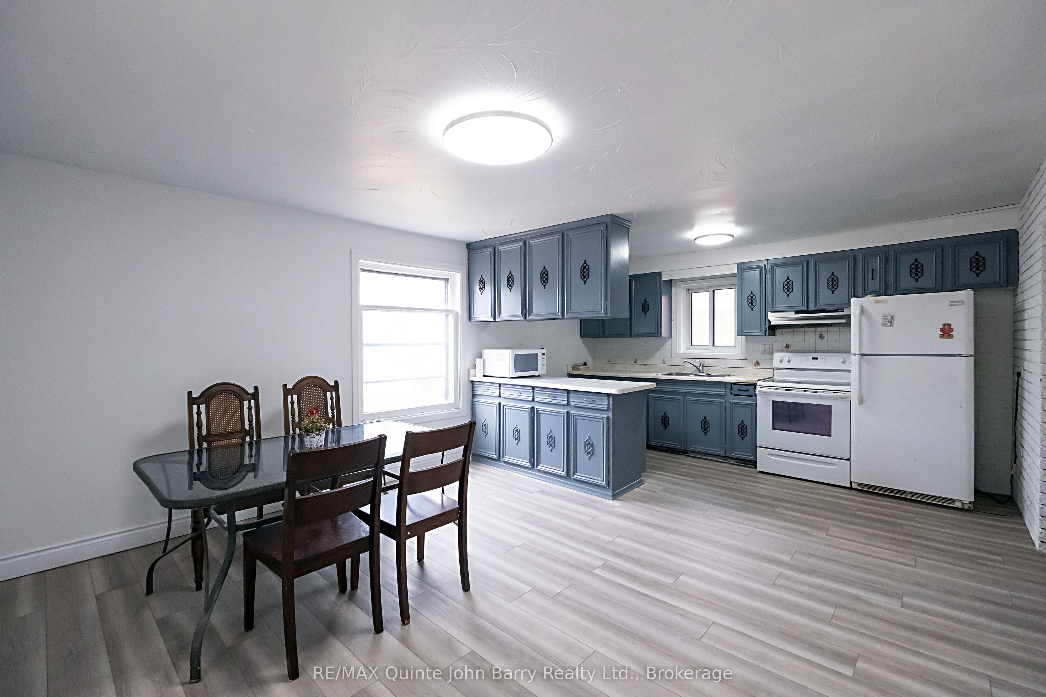 18130 Telephone Road, Quinte West, ON K8V 5P4 photo 5