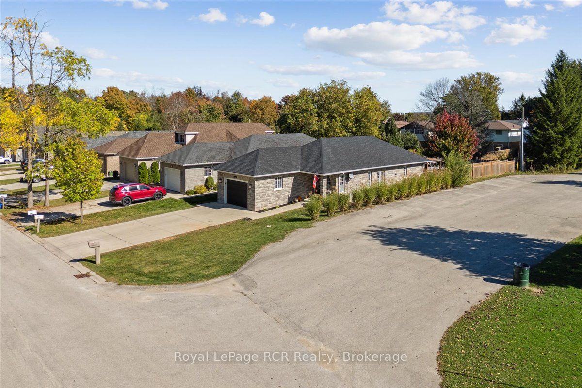 1807 8th Avenue W, Owen Sound, ON N4K 0A7 photo 3