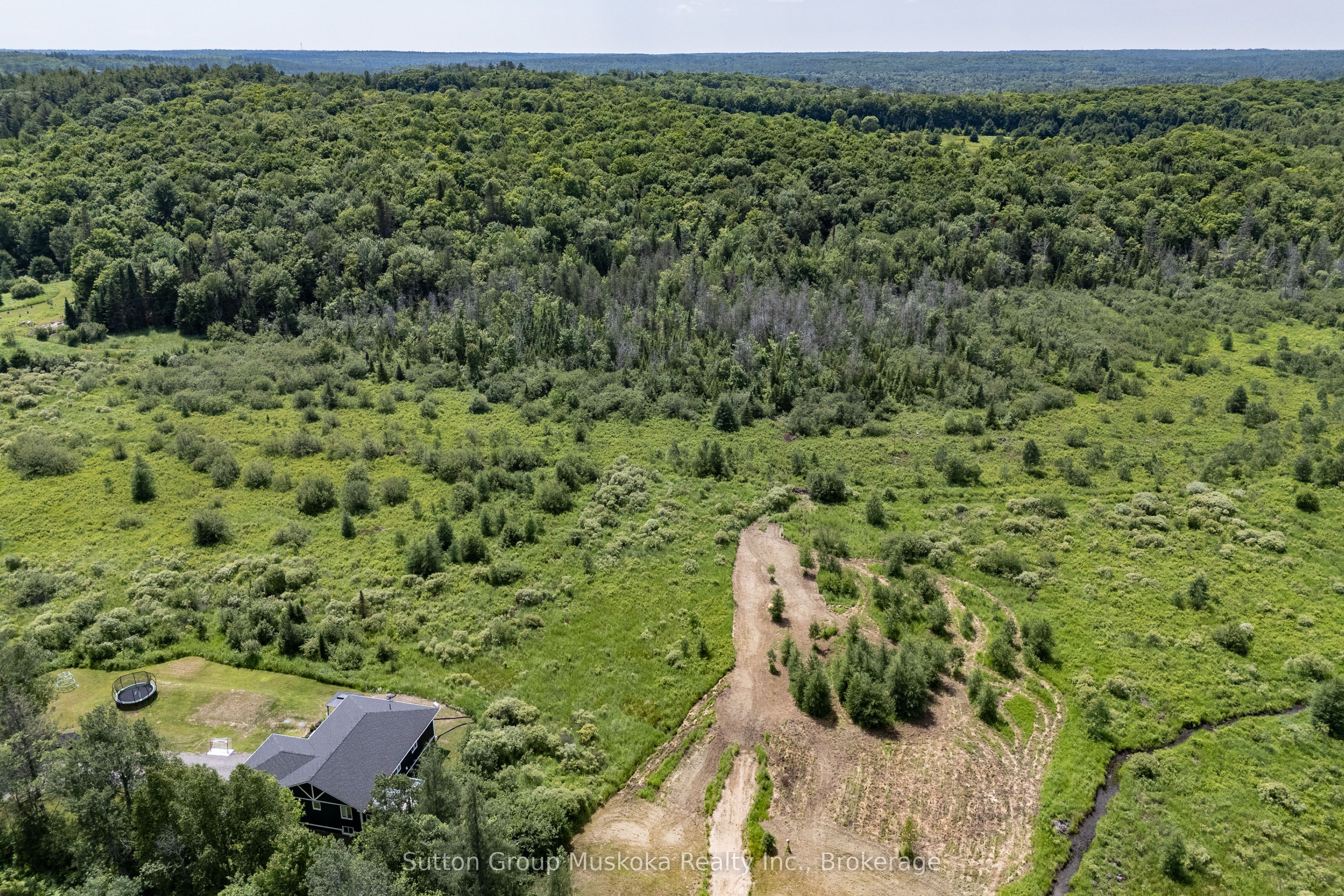 530 Clearwater Lake Road, Huntsville, ON P0B 1L0 photo 5