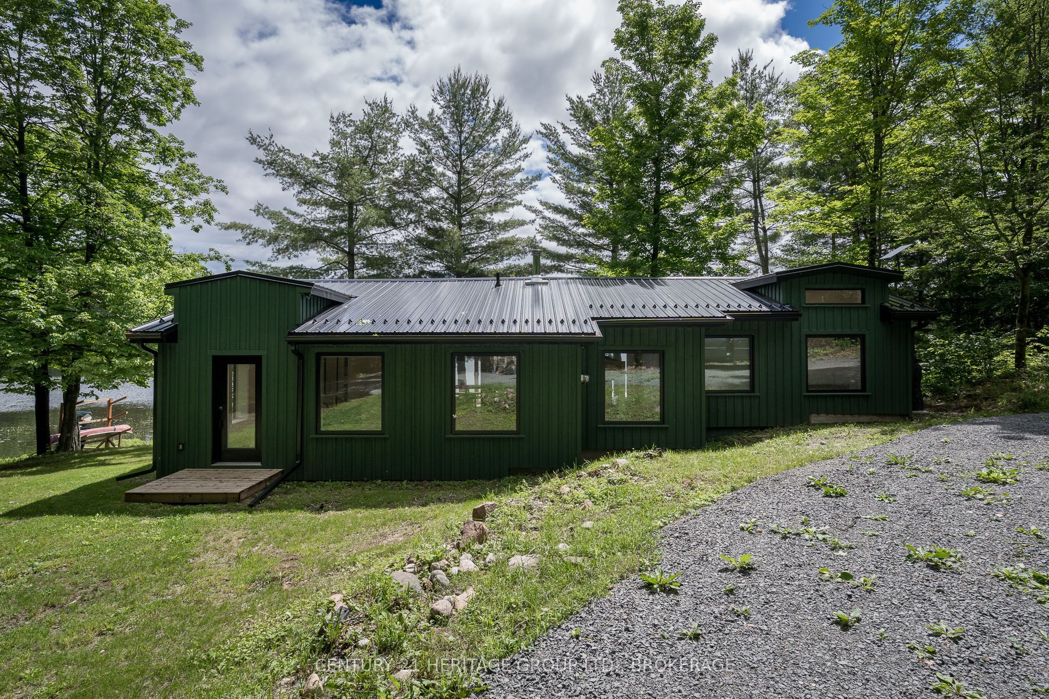 1452 Leggat Lake Road, Frontenac, ON K0H 2K0 photo 3
