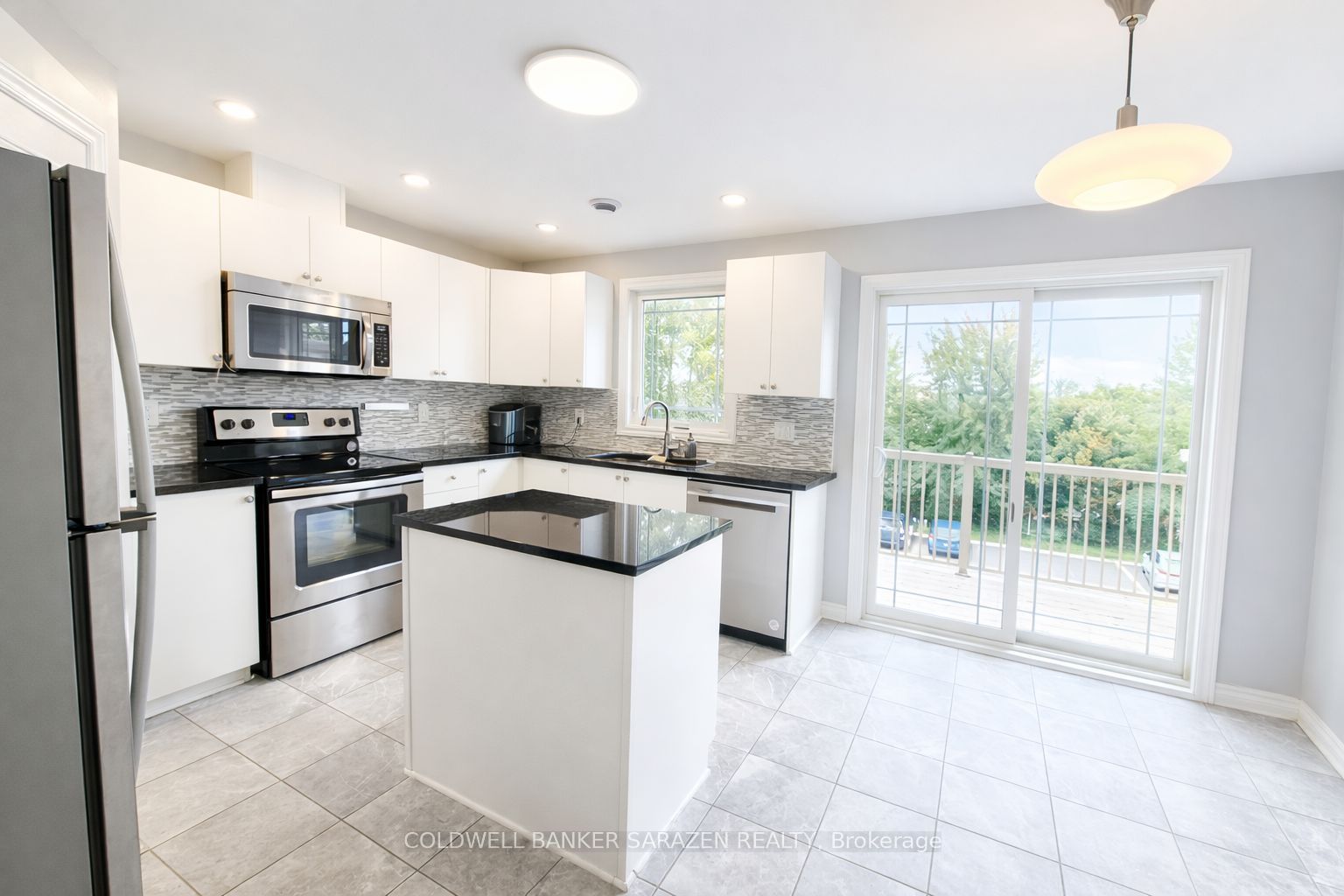 612 Danaca Private, Overbrook - Castleheights and Area, ON K1K 2V7 photo 4
