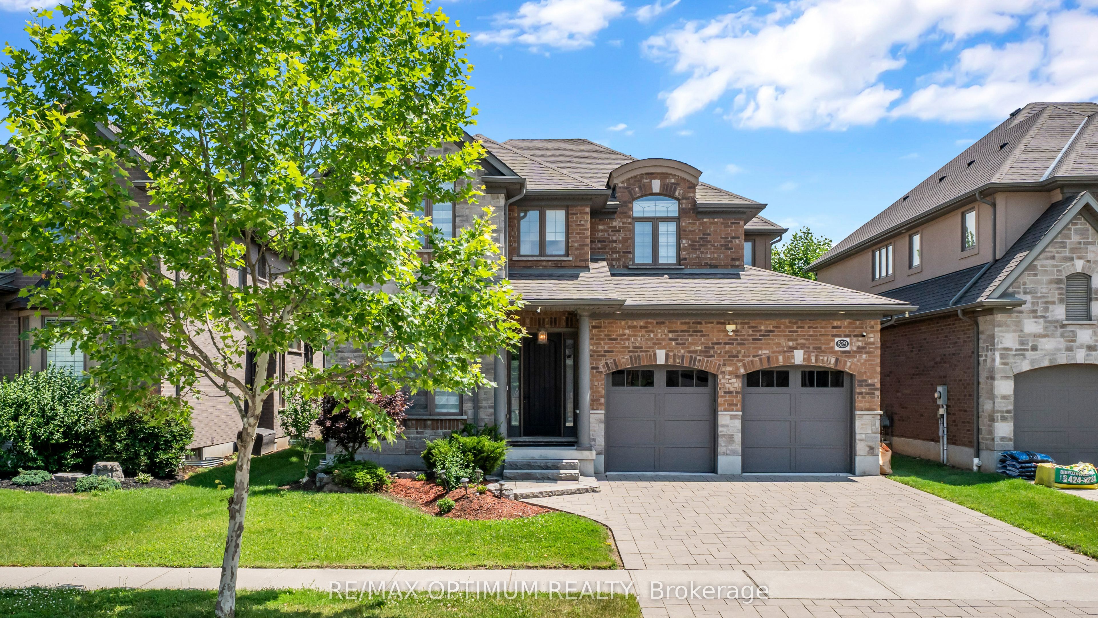 829 COPPER RIDGE Drive, Waterloo, ON N2K 0B5 photo 2