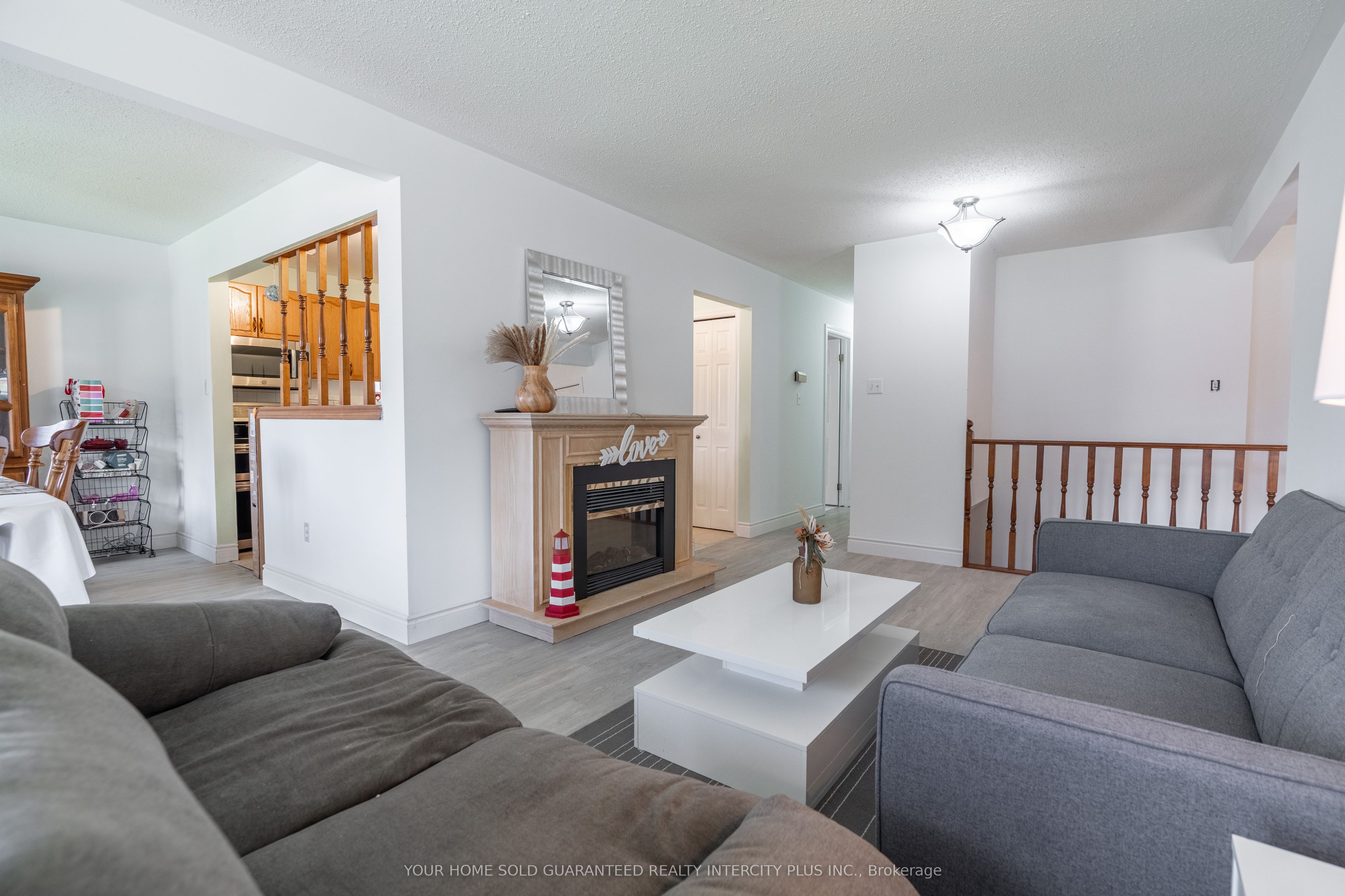 19 Windsor Drive, Brant, ON N0E 1N0 photo 5