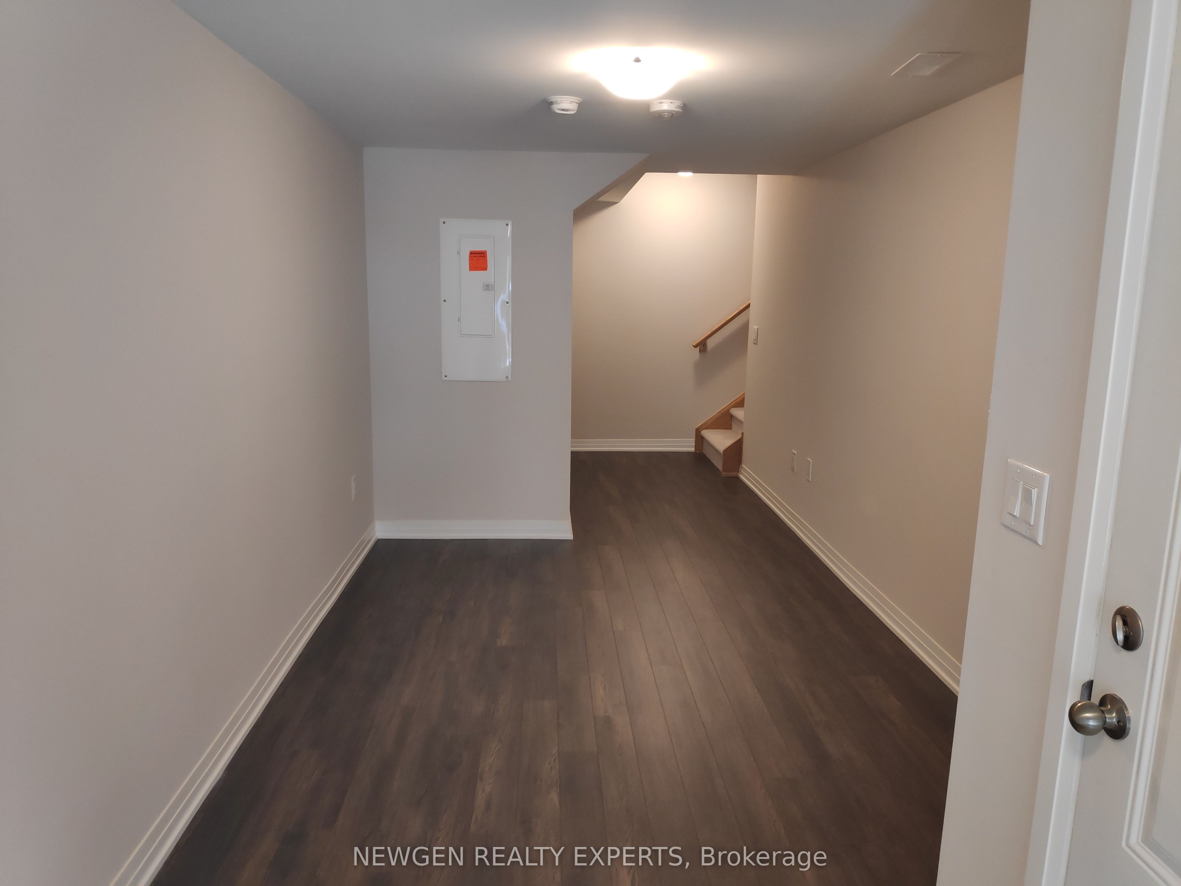 585 Colborne Street E 711, Brantford, ON N3S 0K4 photo 3