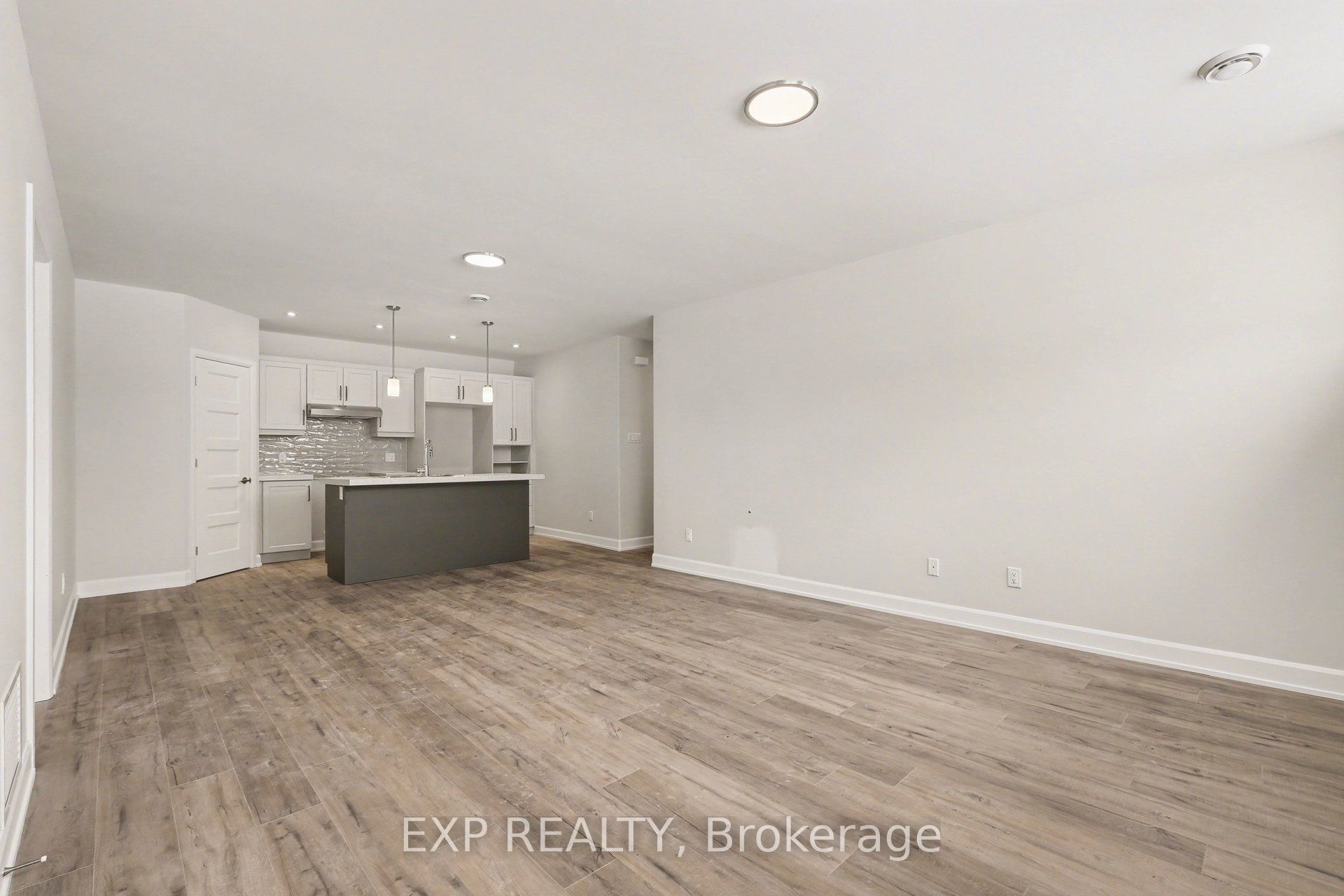 444 Falcon Lane B, Russell, ON K4R 0M5 photo 3