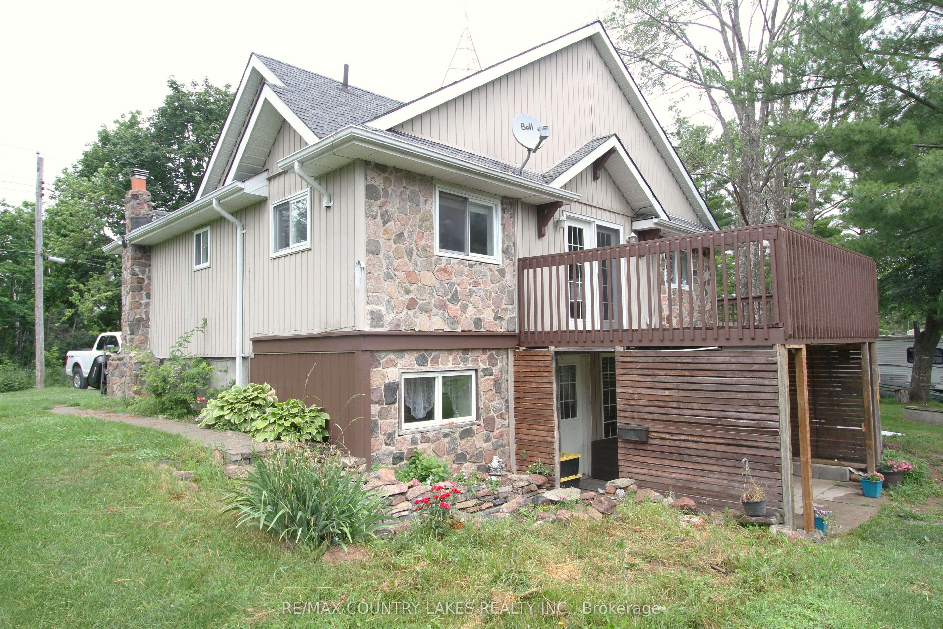 16 Hummingbird Lane, Kawartha Lakes, ON L0K 1B0 photo 2