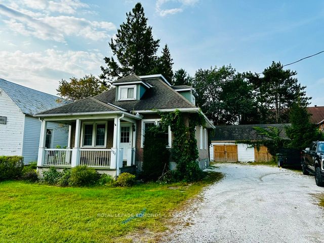 1028 Pembroke Street E, Pembroke, ON K8A 6Z2 photo 2