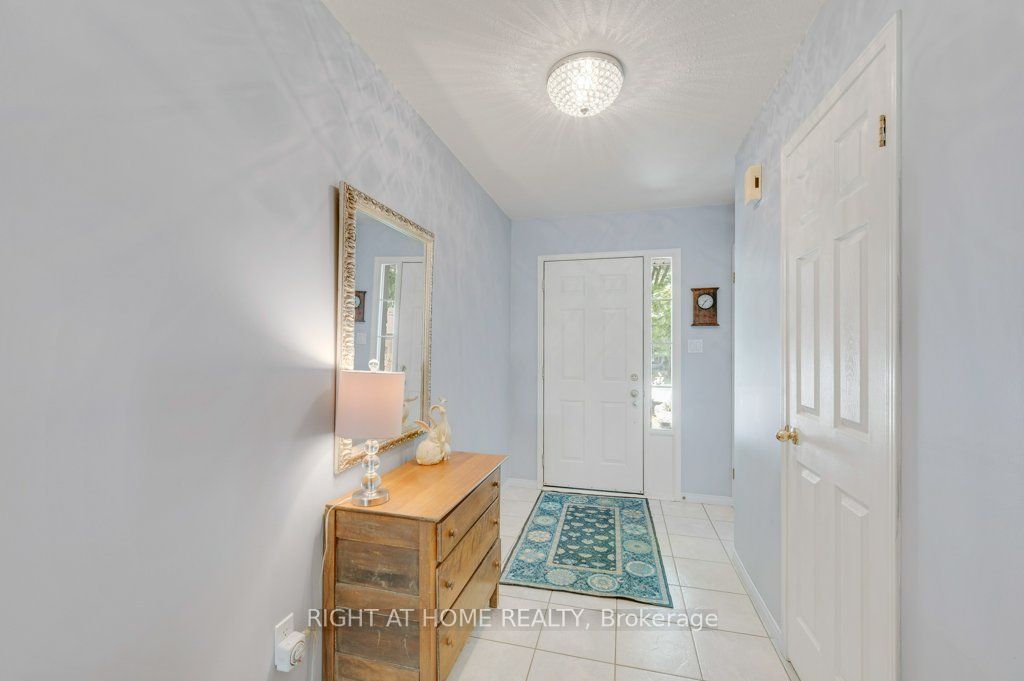64 Foxborough Drive, Hamilton, ON L9G 4Y8 photo 5