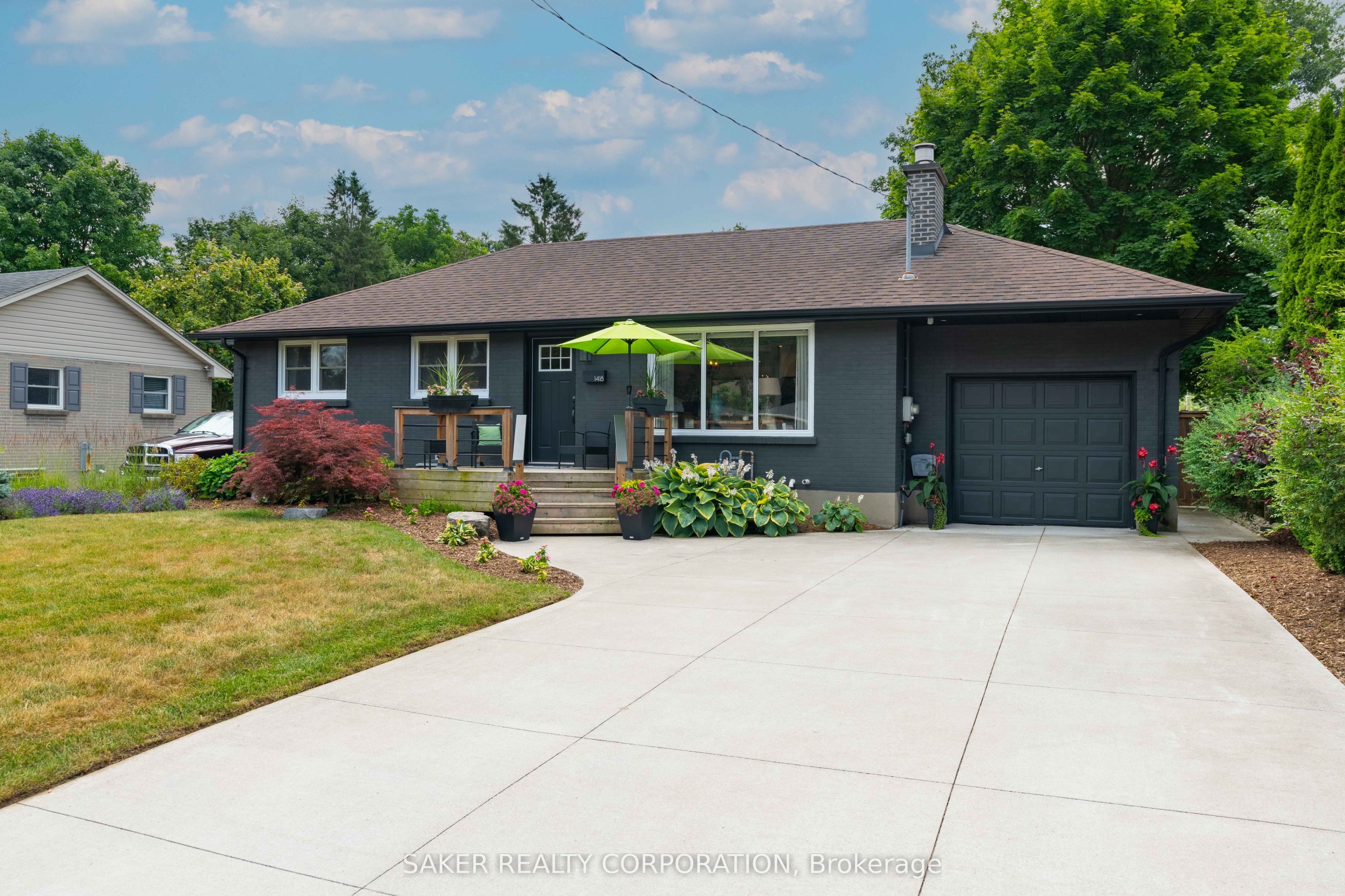 1418 Helena Montague Avenue, London South, ON N6K 1Z2