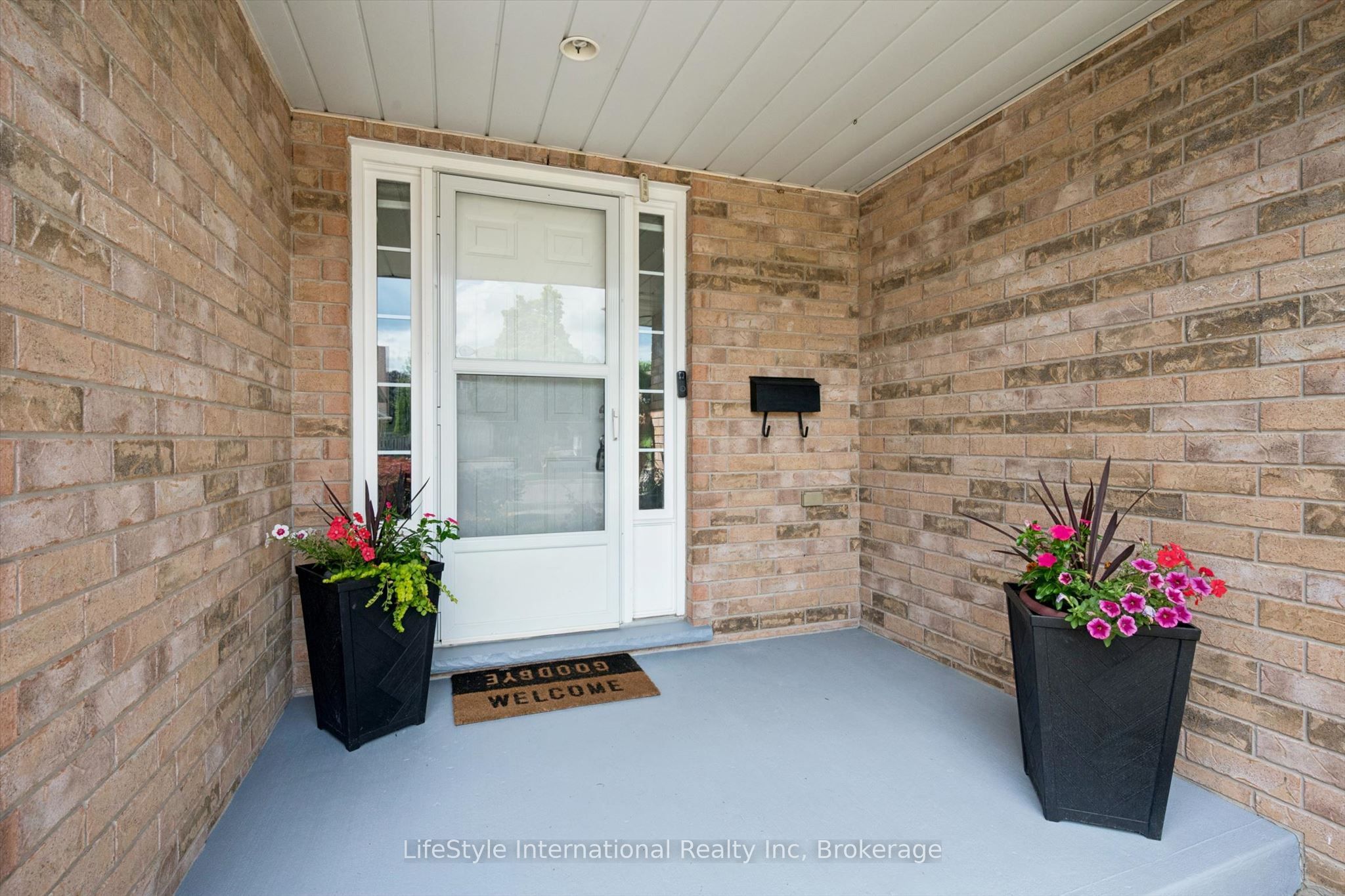 54 Chesterton Lane, Guelph, ON N1E 6S8 photo 5