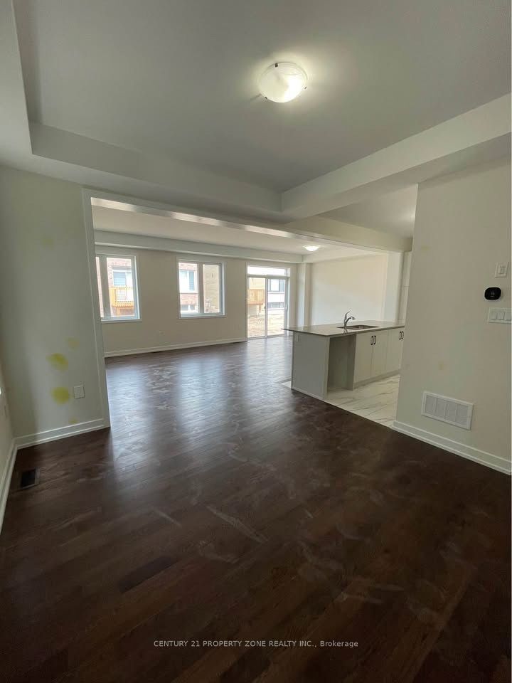 15 Stanley Leitch Drive, Erin, ON N0B 1T0 photo 5