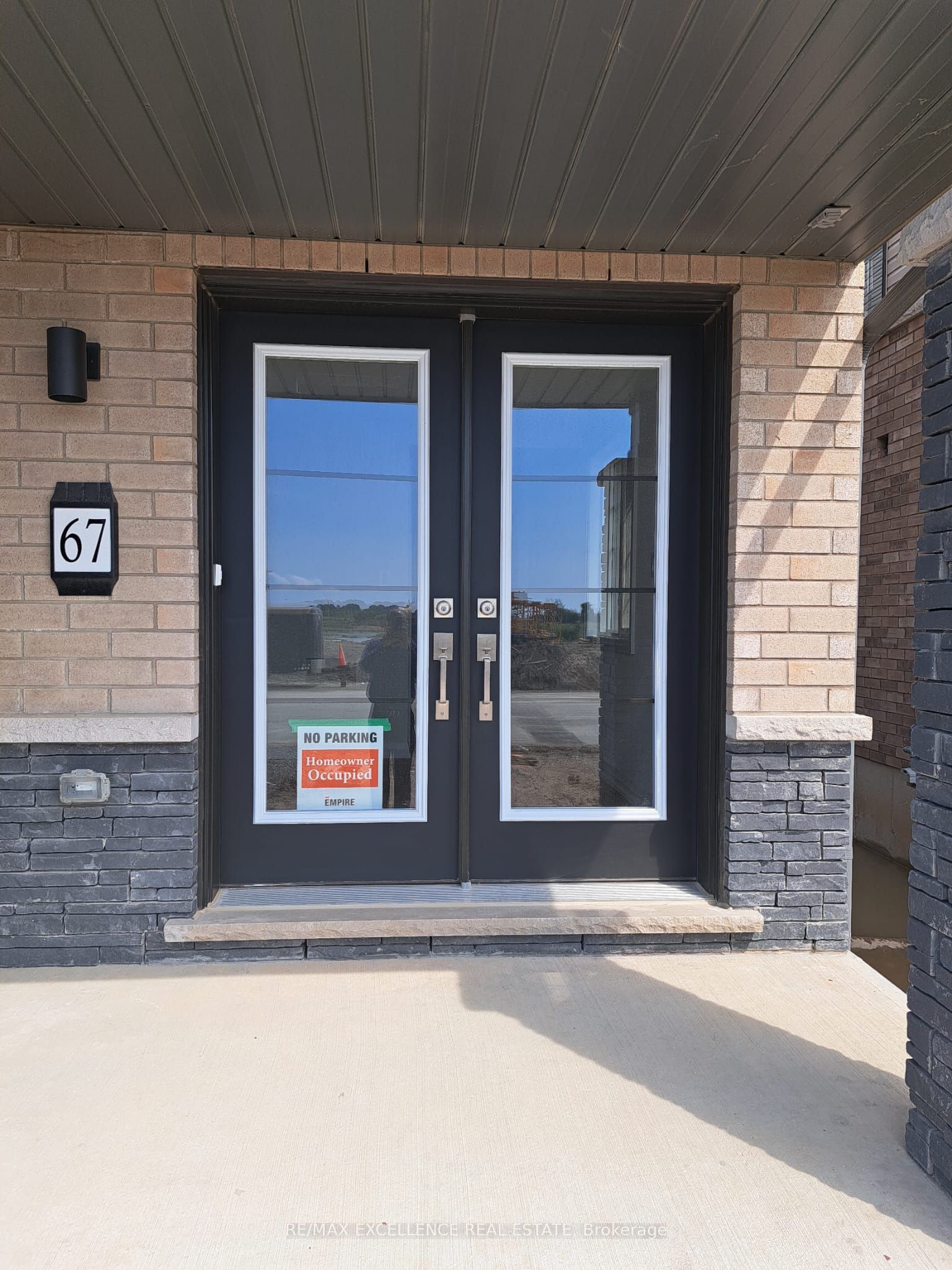 67 Stanley Avenue, Haldimand, ON N3W 0K5 photo 2